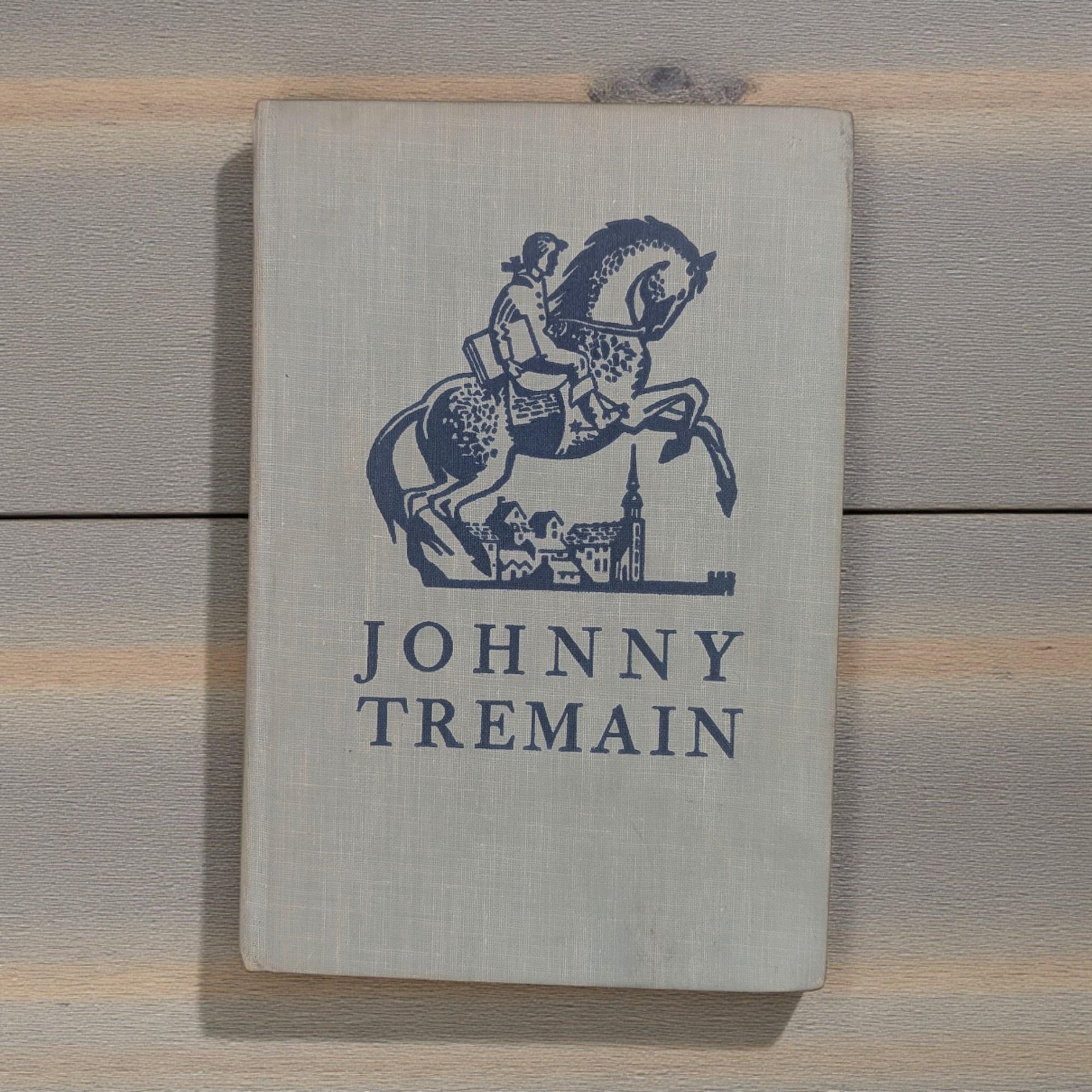 Vintage 1943 Johnny Tremain Novel: Esther Forbes Newbery Medal Winner