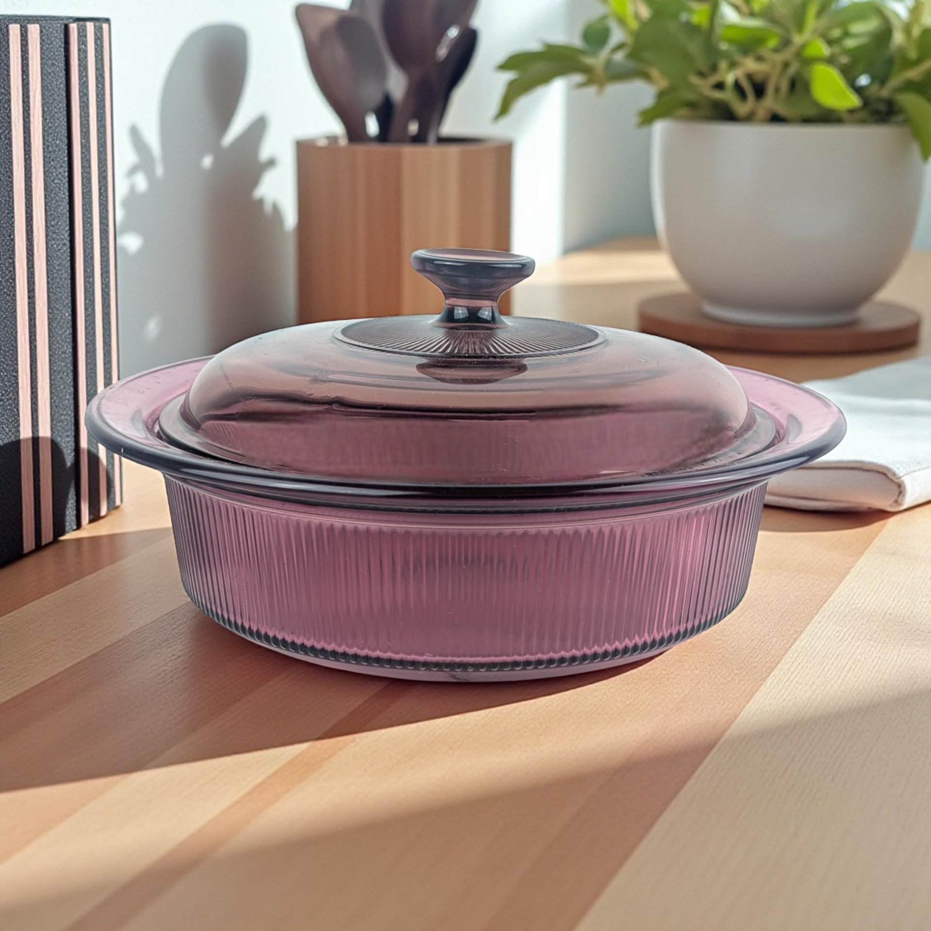 Vintage Cranberry Visions 2.5 Quart Casserole: Corning Glass Pan with Pyrex Lid