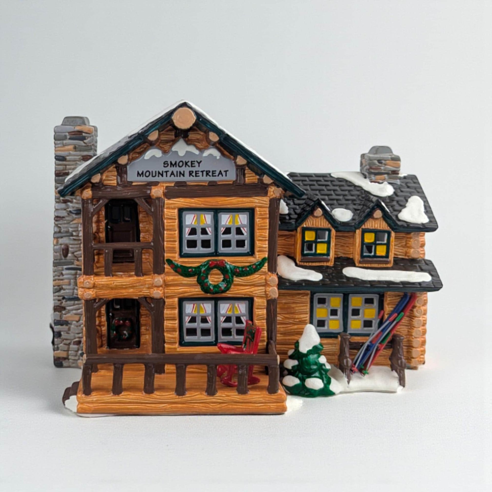1996 Smokey Mountain Retreat: Dept 56 Snow Village Smoking Cabin