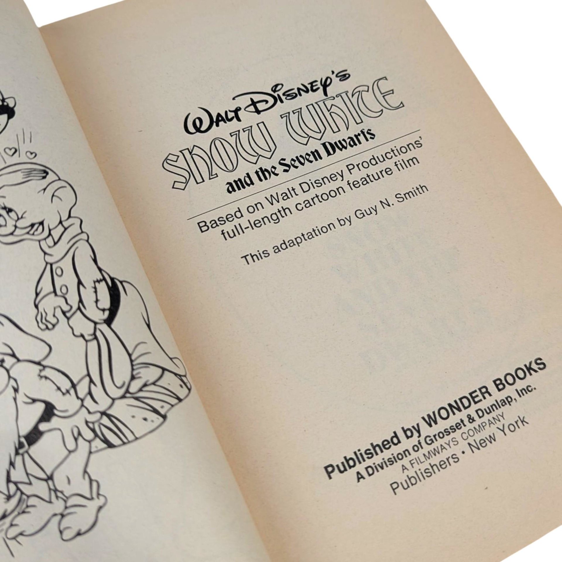 Vintage 1975 Snow White Book: Walt Disney's Seven Dwarfs, Collectible Paperback