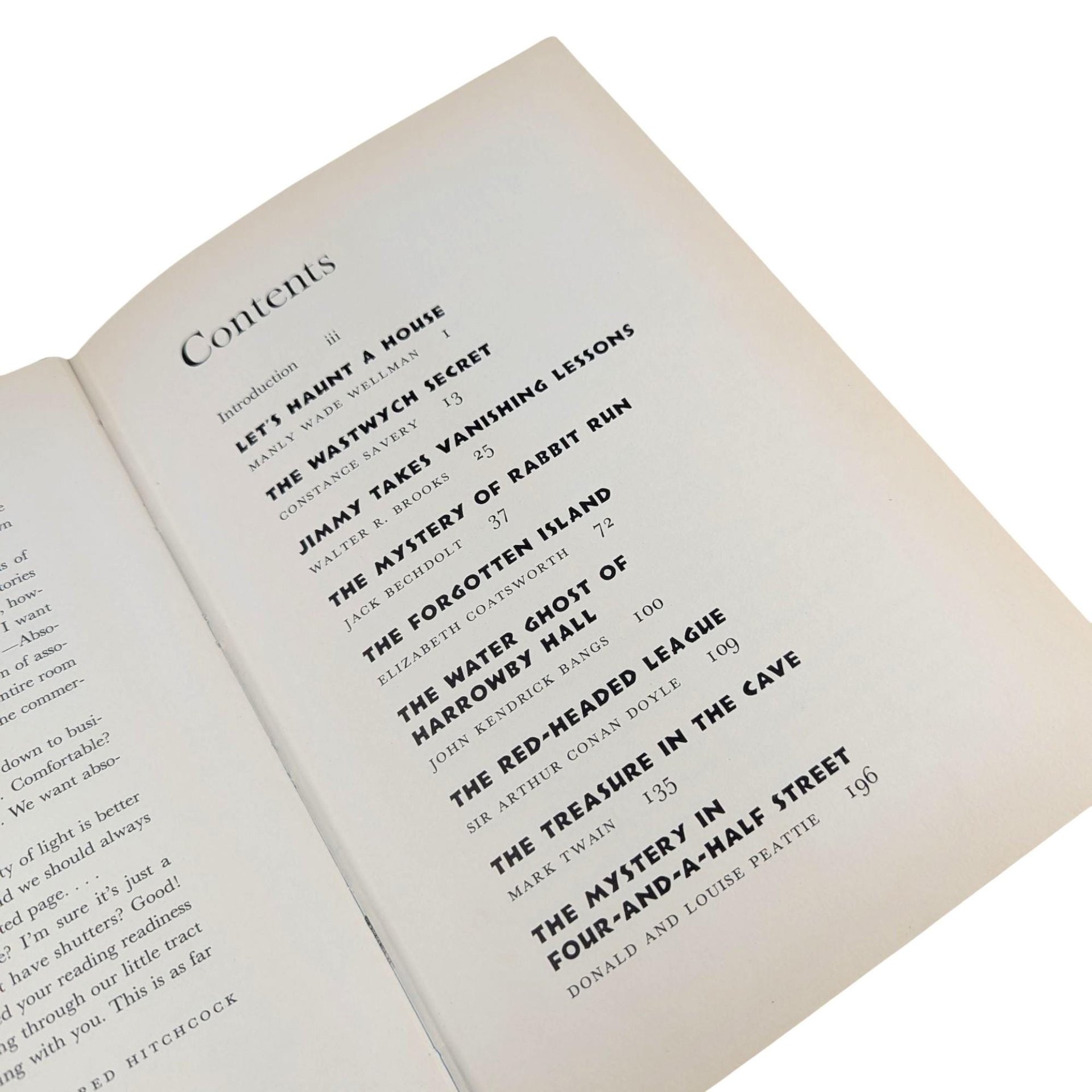 Vintage 1961 "Haunted Houseful": Alfred Hitchcock Hardcover Ghost Story Book