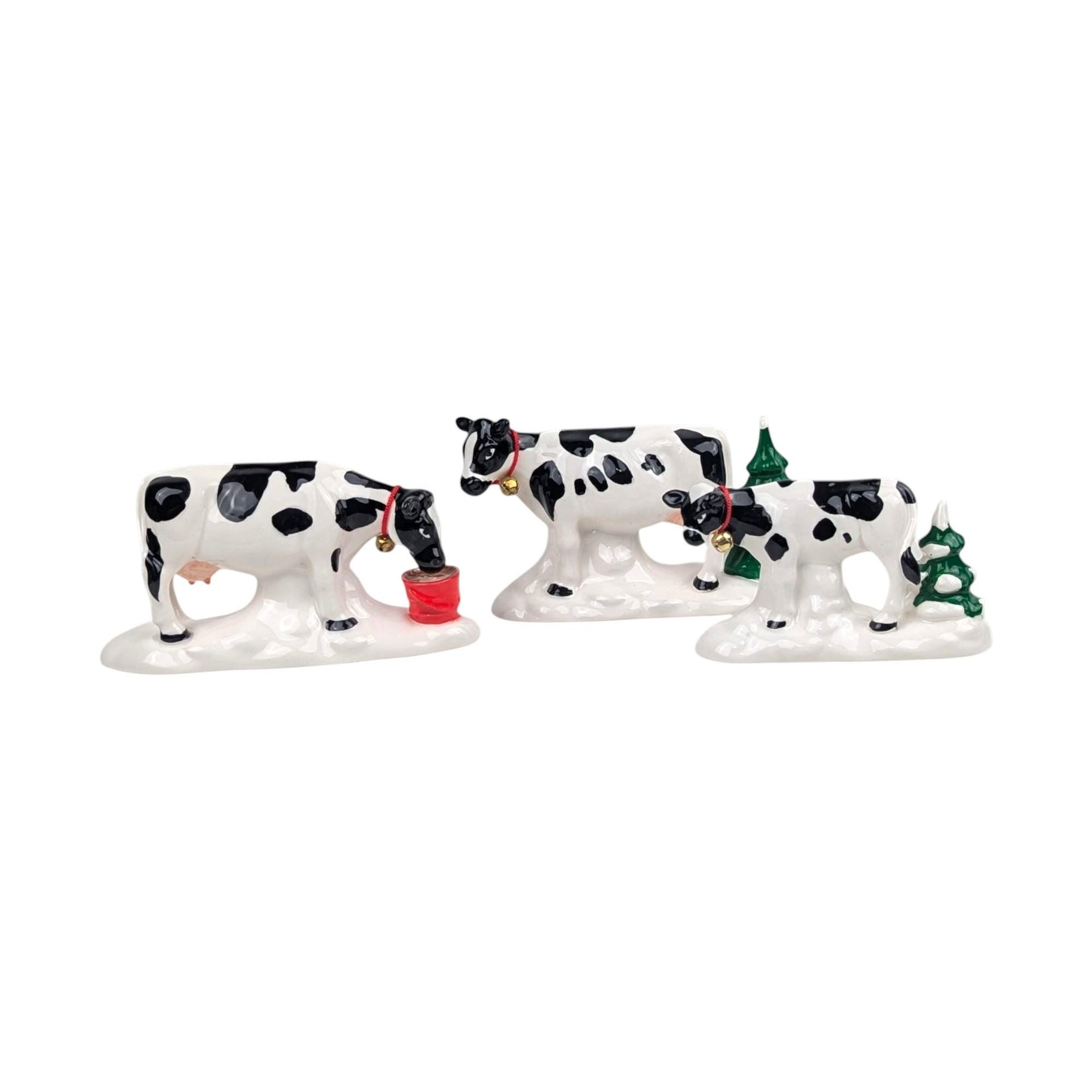 Vintage 1993 Holiday Pasture Cows: Department 56 New England Village Accessory