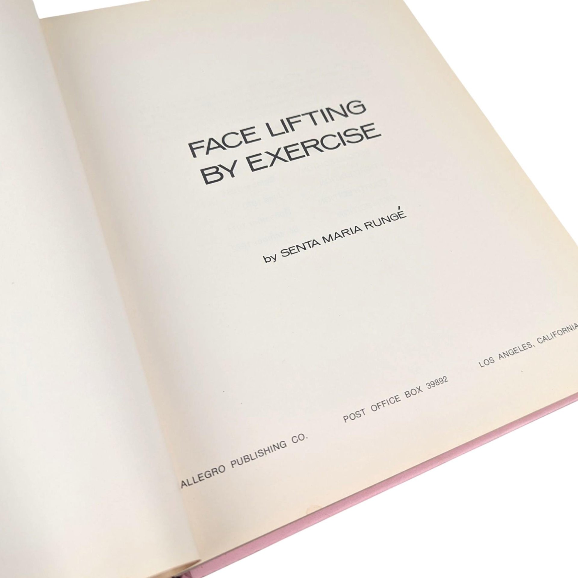 Vintage 1972 Signed Exercise Book: Senta Maria Runge Face Lifting