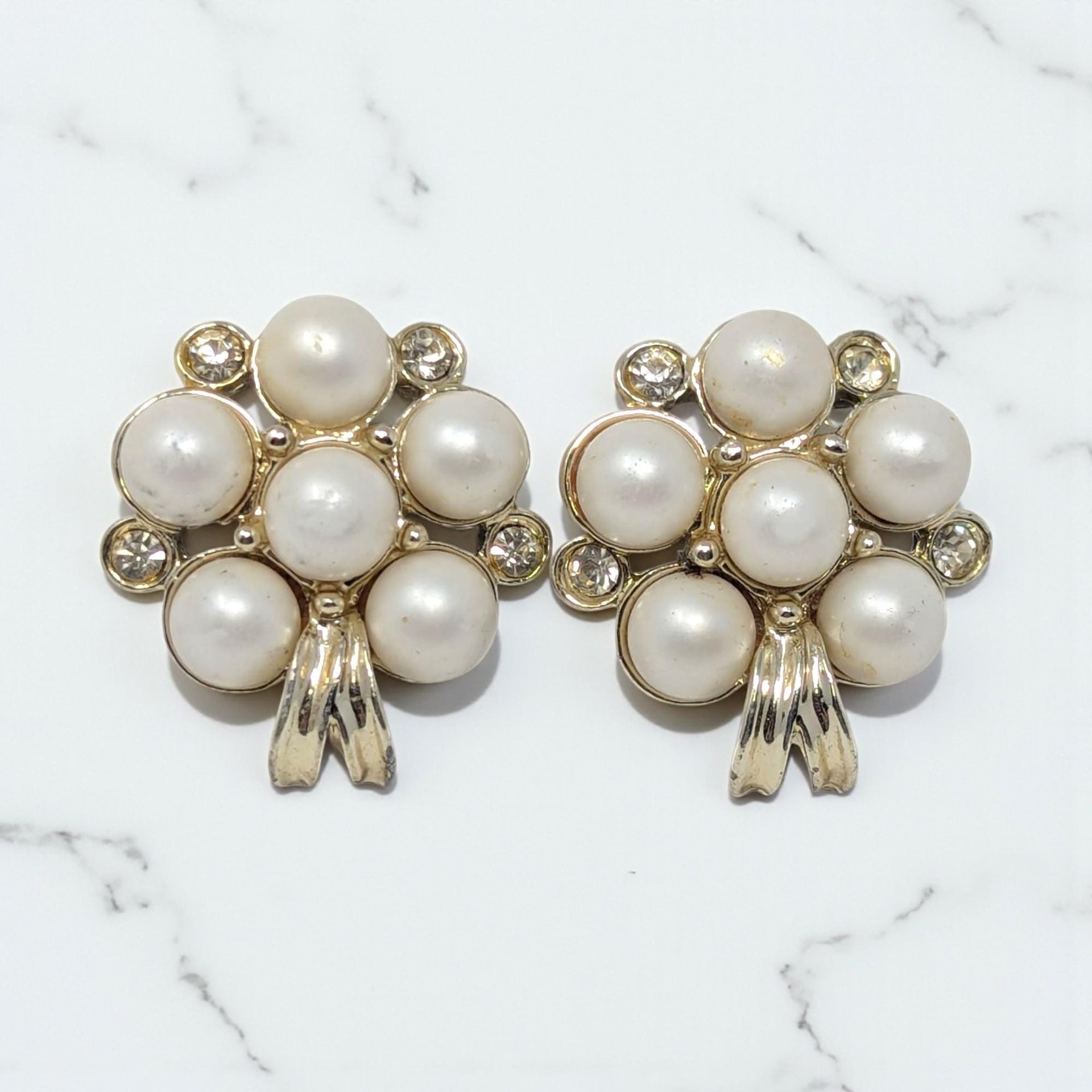 Vintage 1963 Evening Star Earrings: Sarah Coventry Faux Pearl Clip Ons