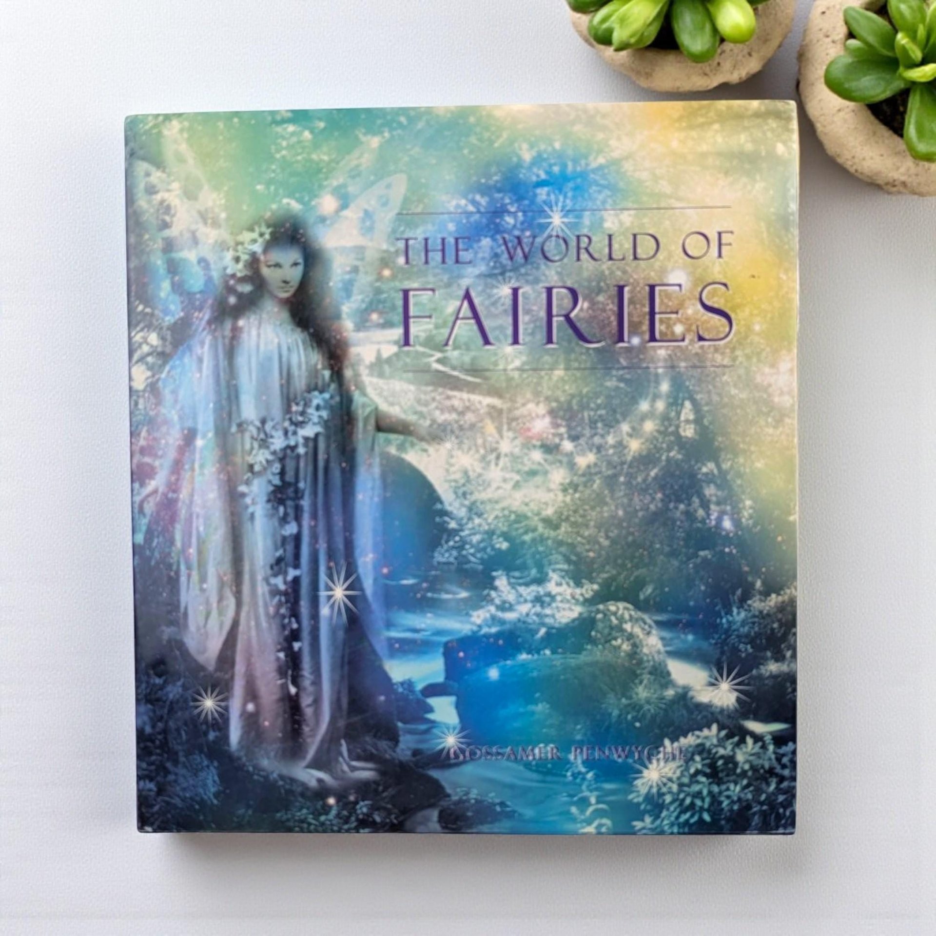 Vintage 2001 The World of Fairies: Gossamer Penwyche Hardcover Book