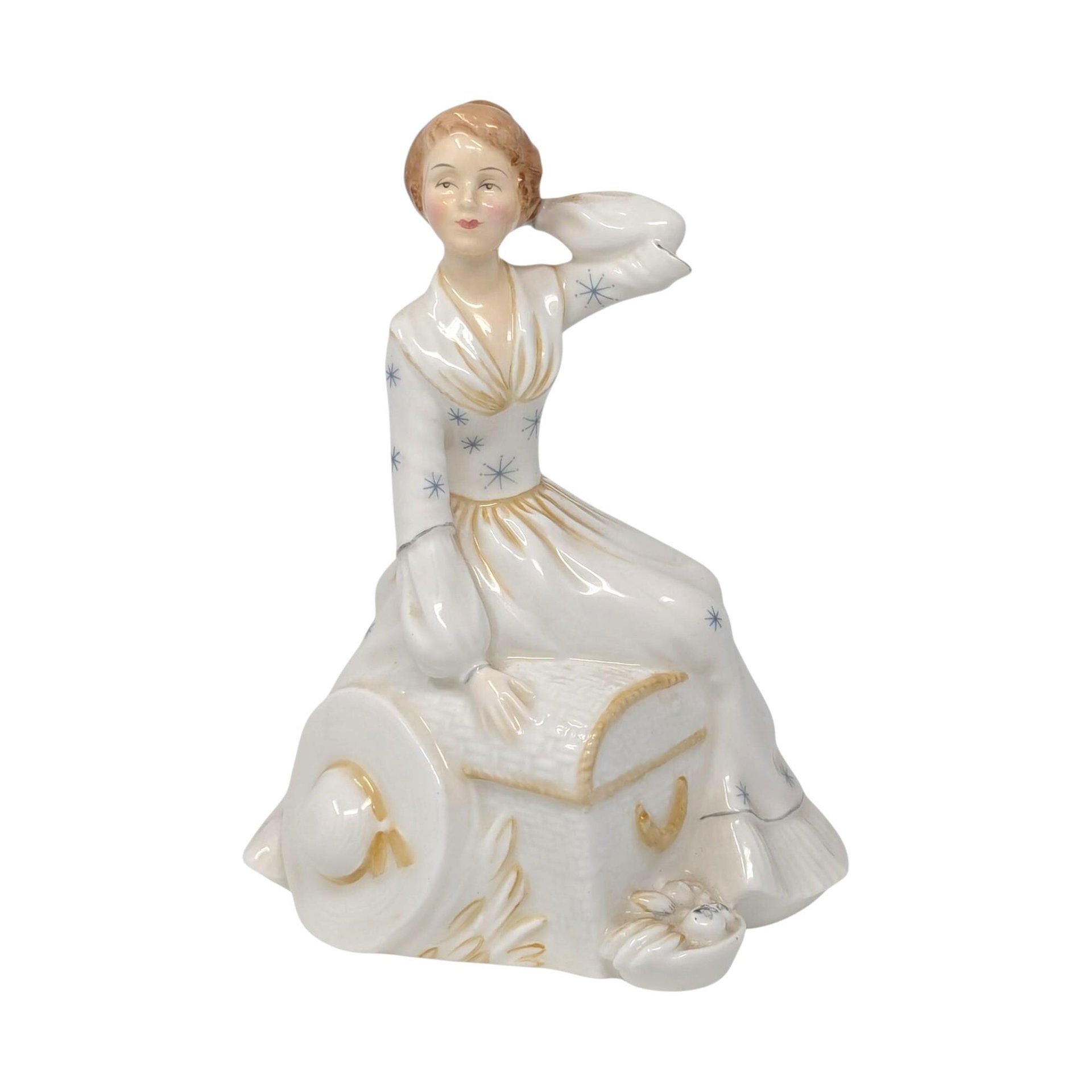 Vintage Royal Doulton "Summer's Day" Figurine: HN 2181 Bone China Lady