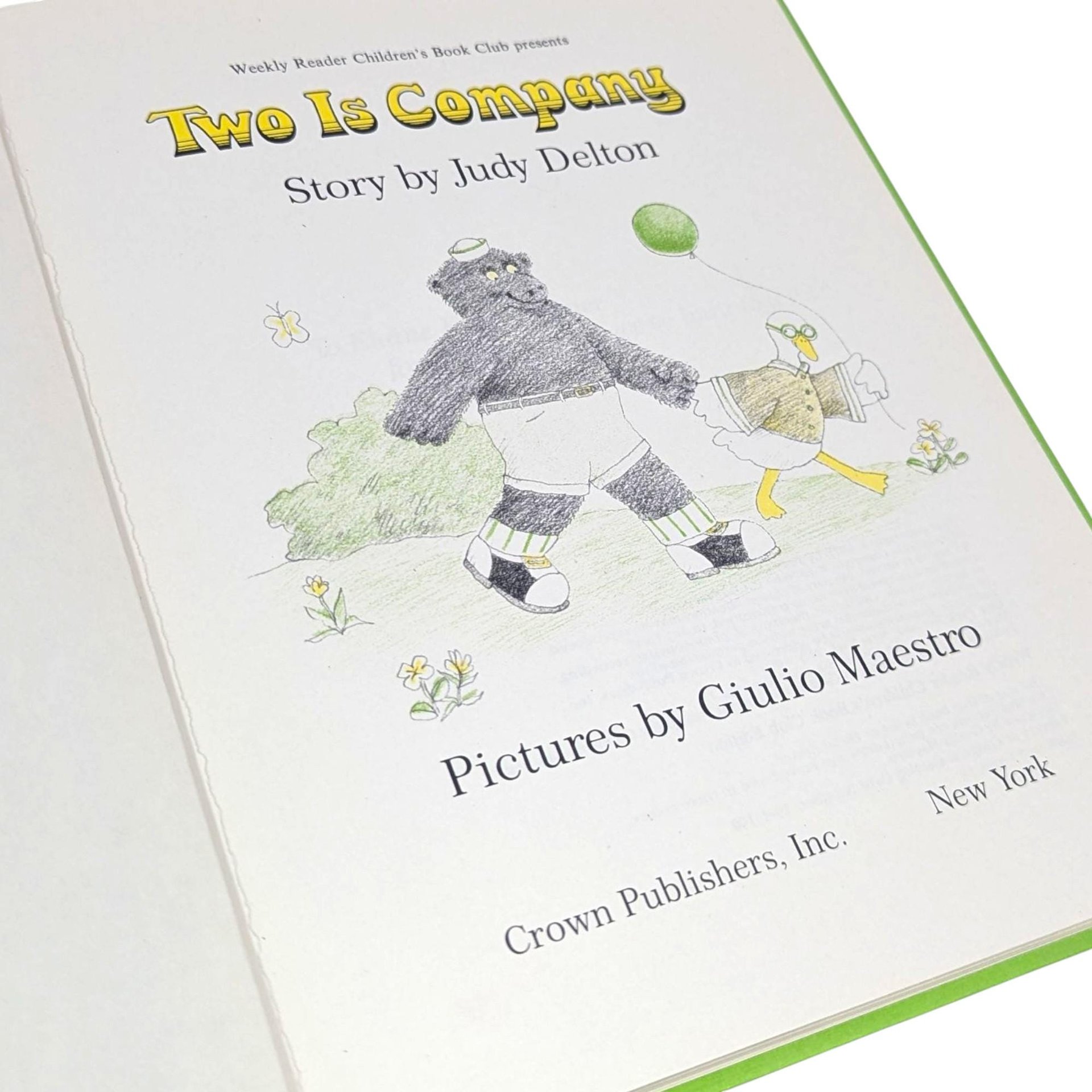 Vintage 1976 Two Is Company: Judy Delton & Giulio Maestro Hardcover Book