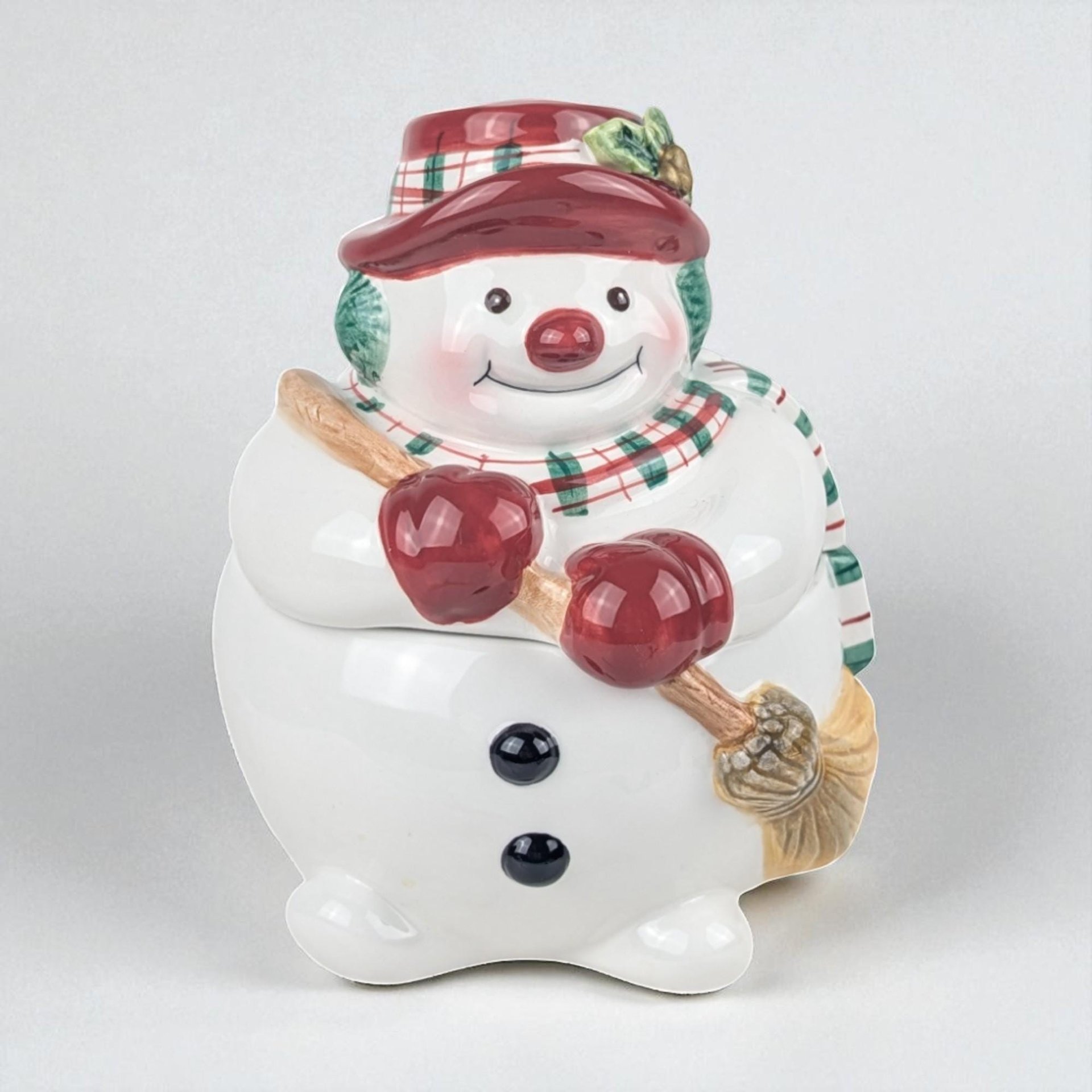 Vintage Fitz and Floyd Snowman Covered Bowl: