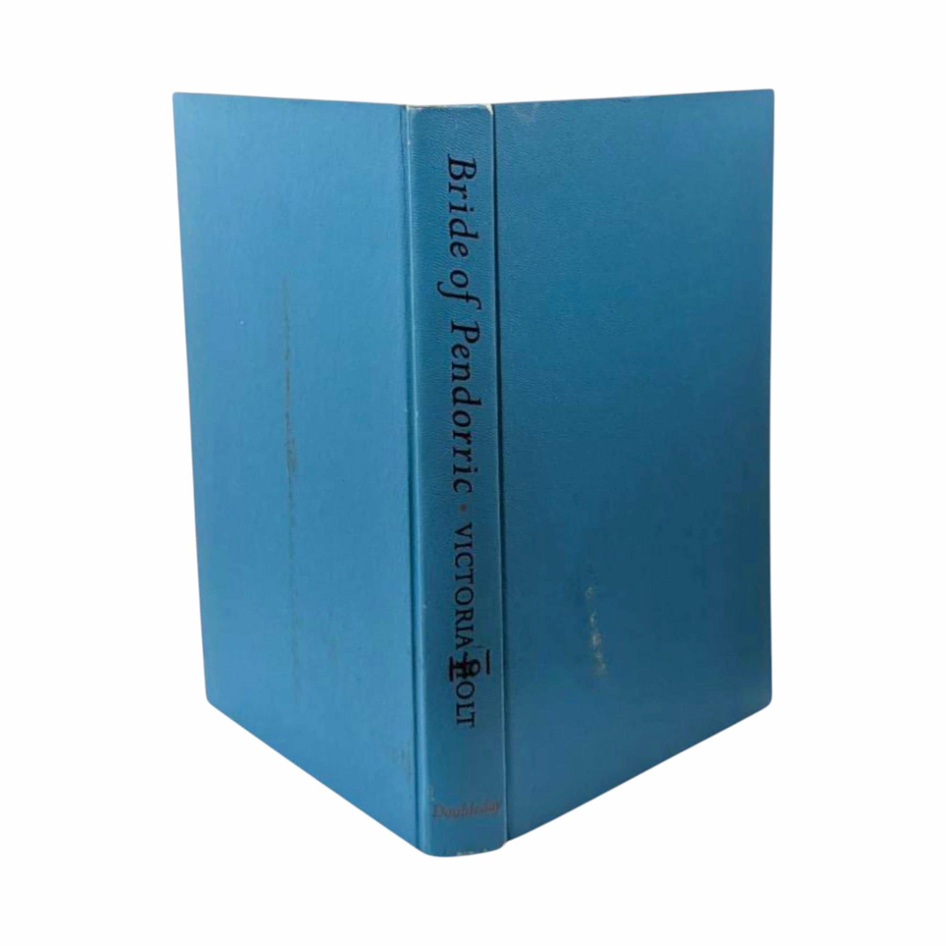 1963 Bride of Pendorric Victoria Holt Hardcover