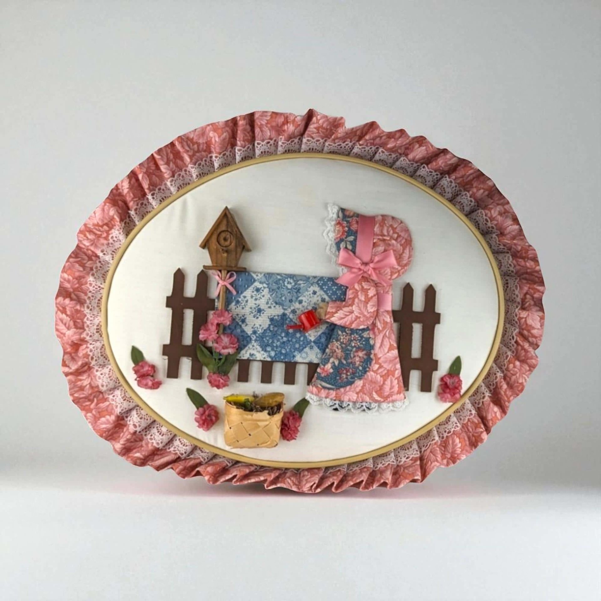 Vintage Sunbonnet Sue Quilted Garden Scene Wall Hanging