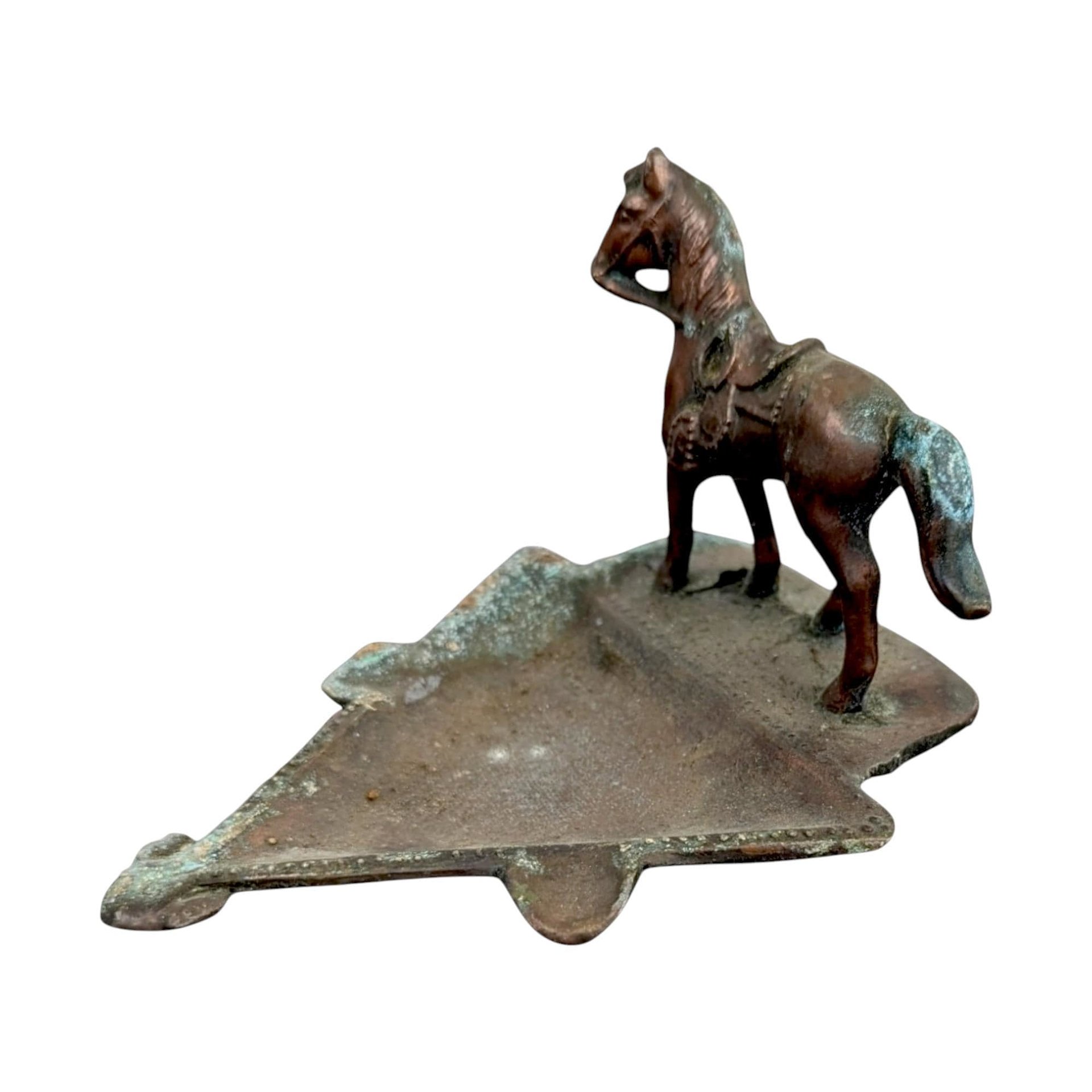 1930s John Wright Co. Cast Saddled Horse Metal Ashtray