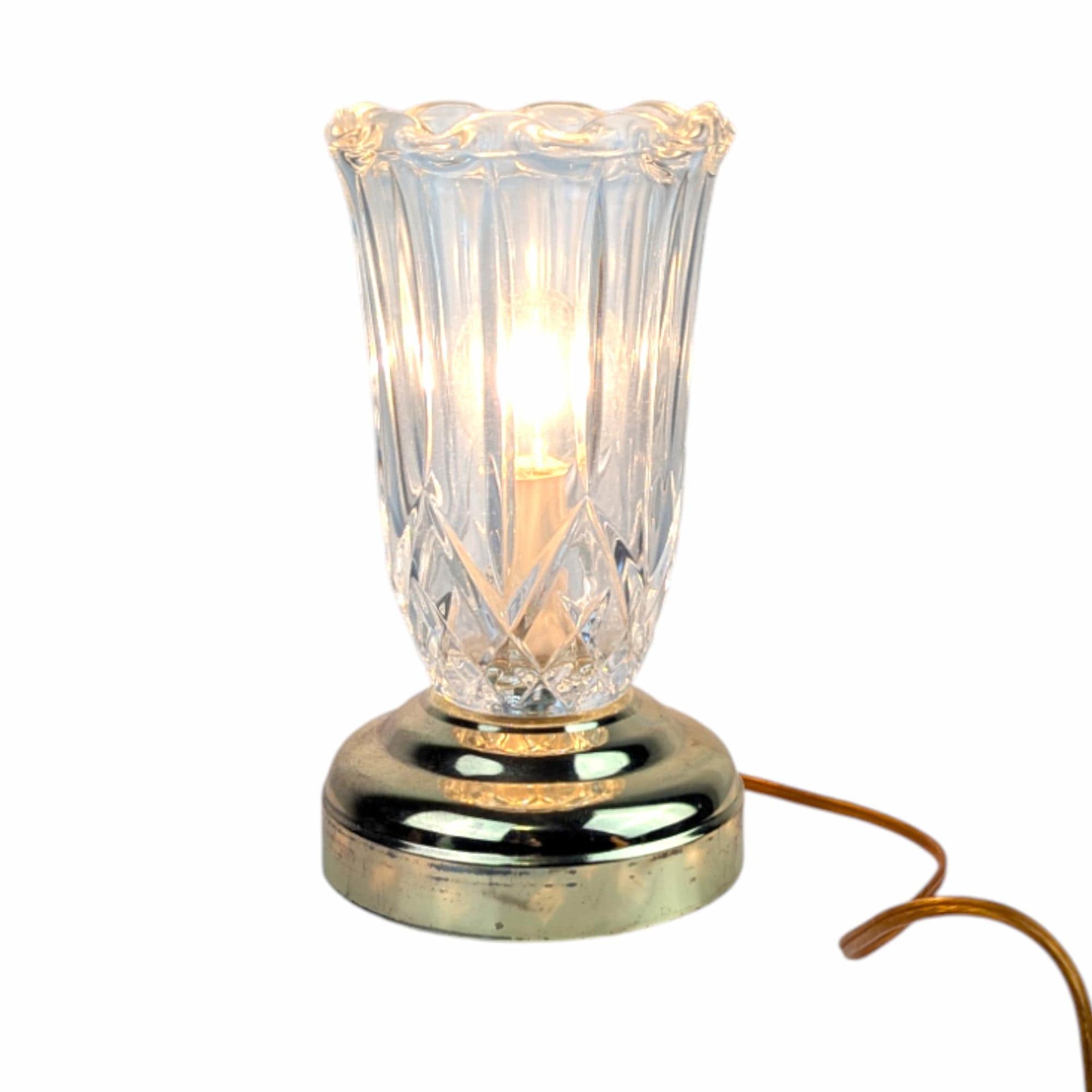 Vintage Scalloped Glass Boudoir Lamp