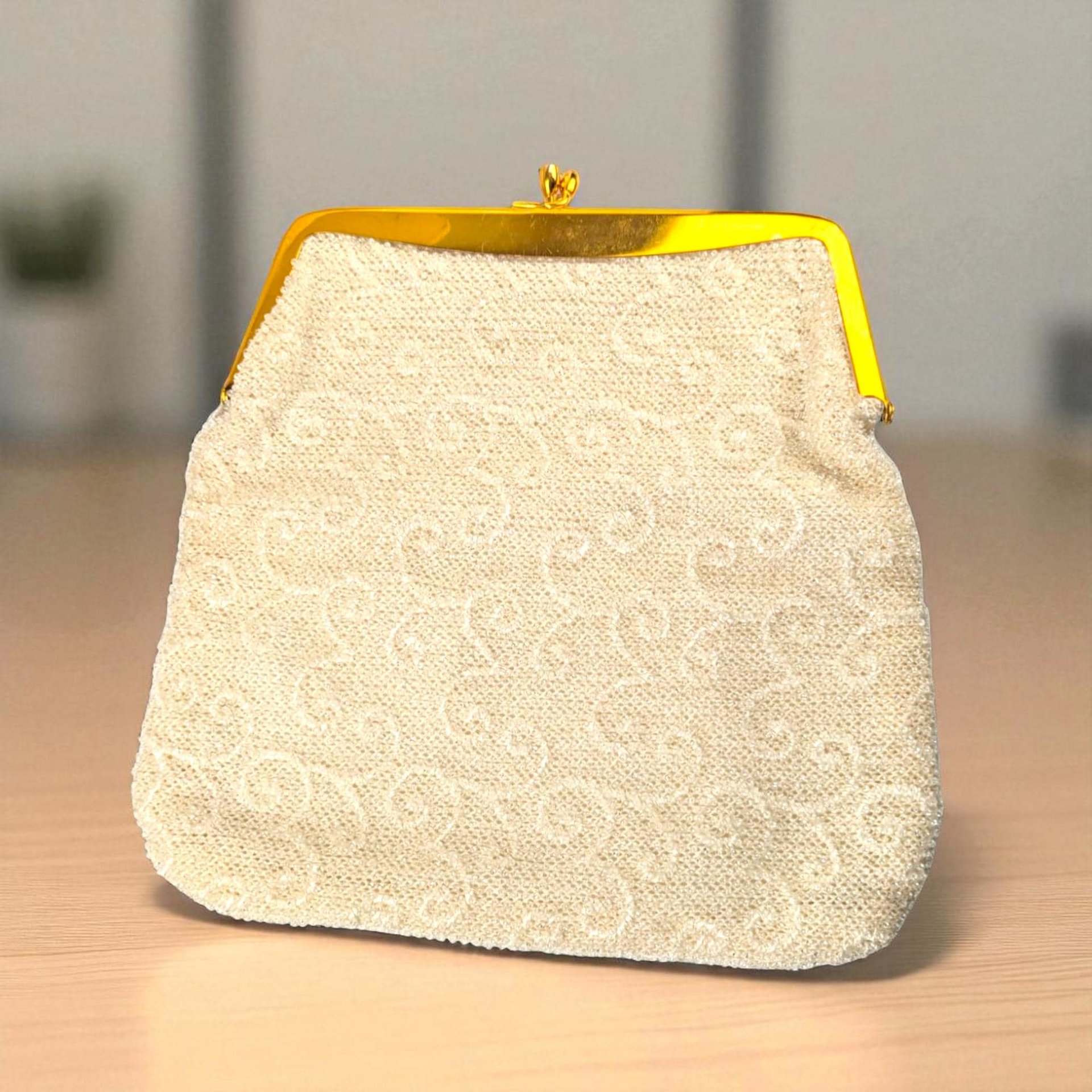 Vintage Cream and Gold Beaded Handbag