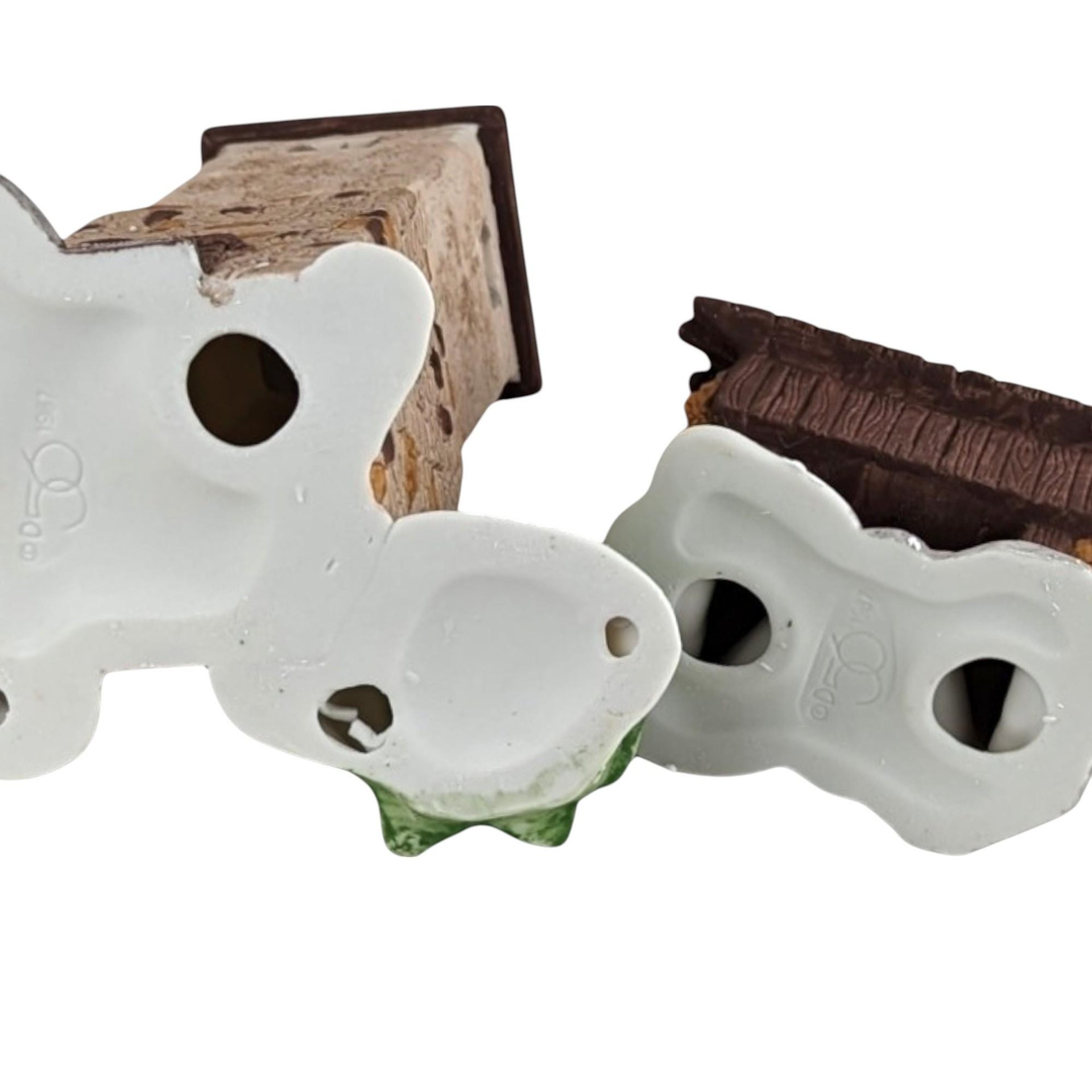 1987 Dept. 56 Heritage Village Silo & Hay Shed