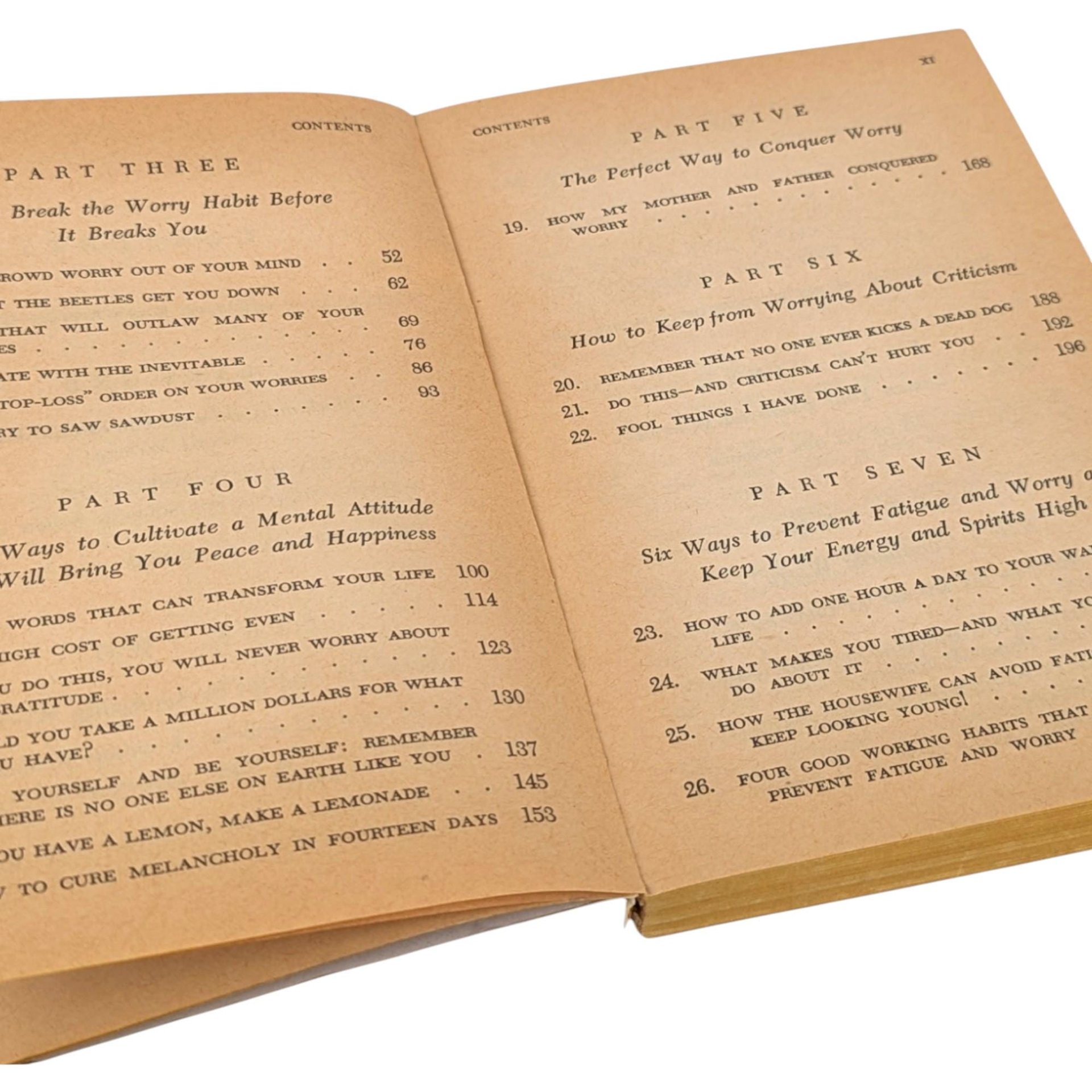 Vintage How to Stop Worrying and Start Living Pocket Book