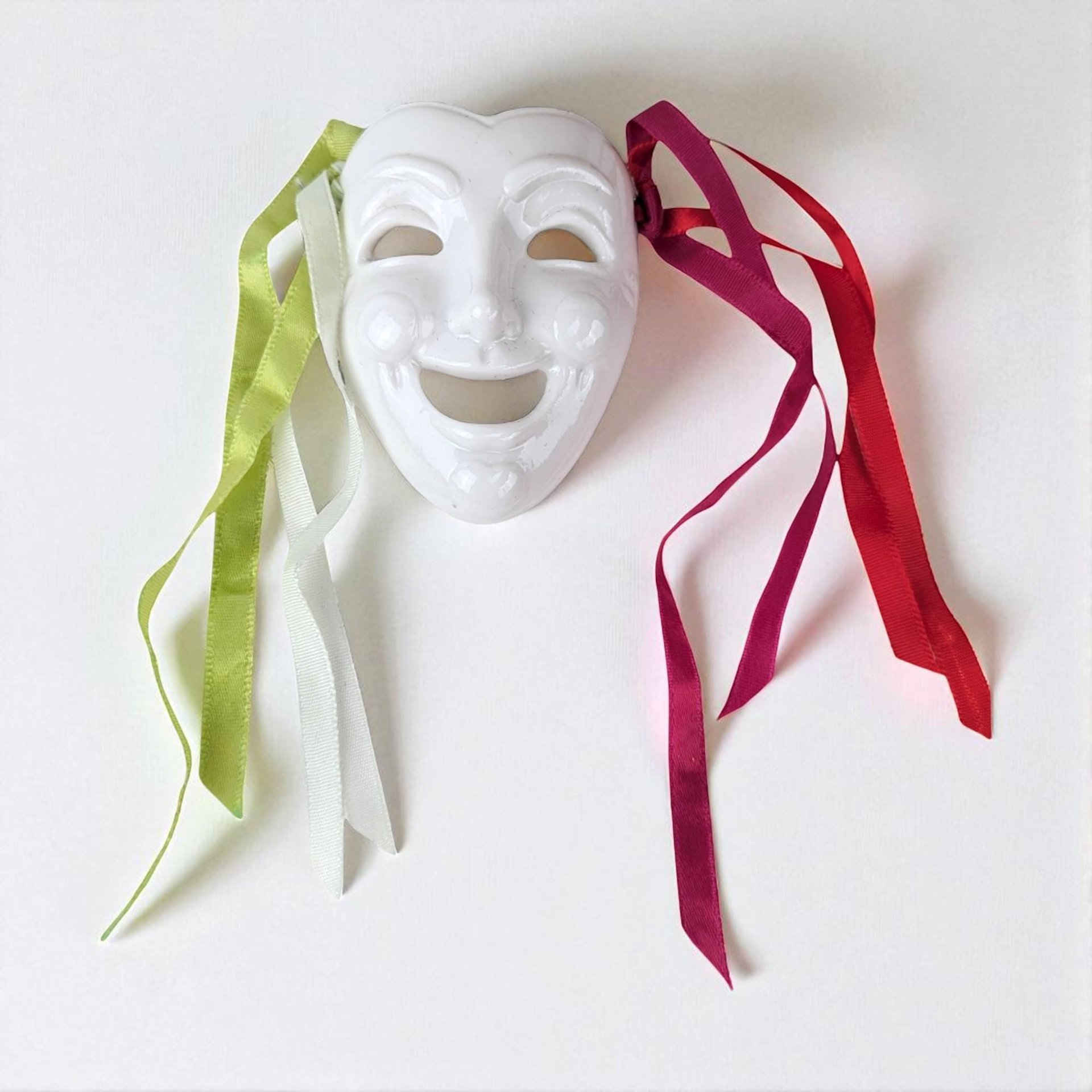 1984 Kurt Adler Santa's World Porcelain Mask Ornament