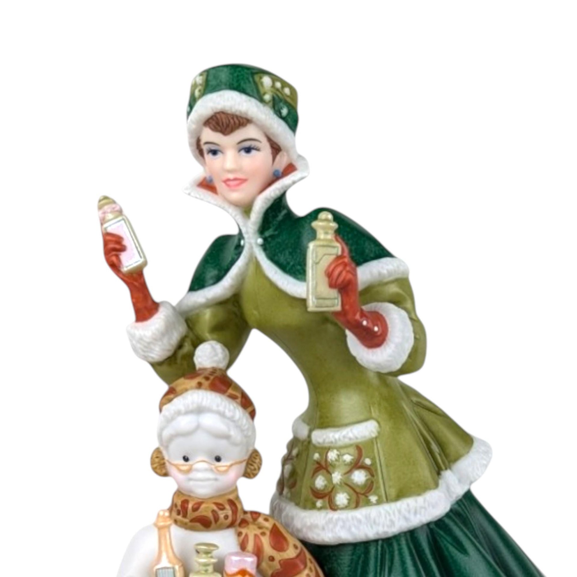 2003 Avon Albee Award Figurine