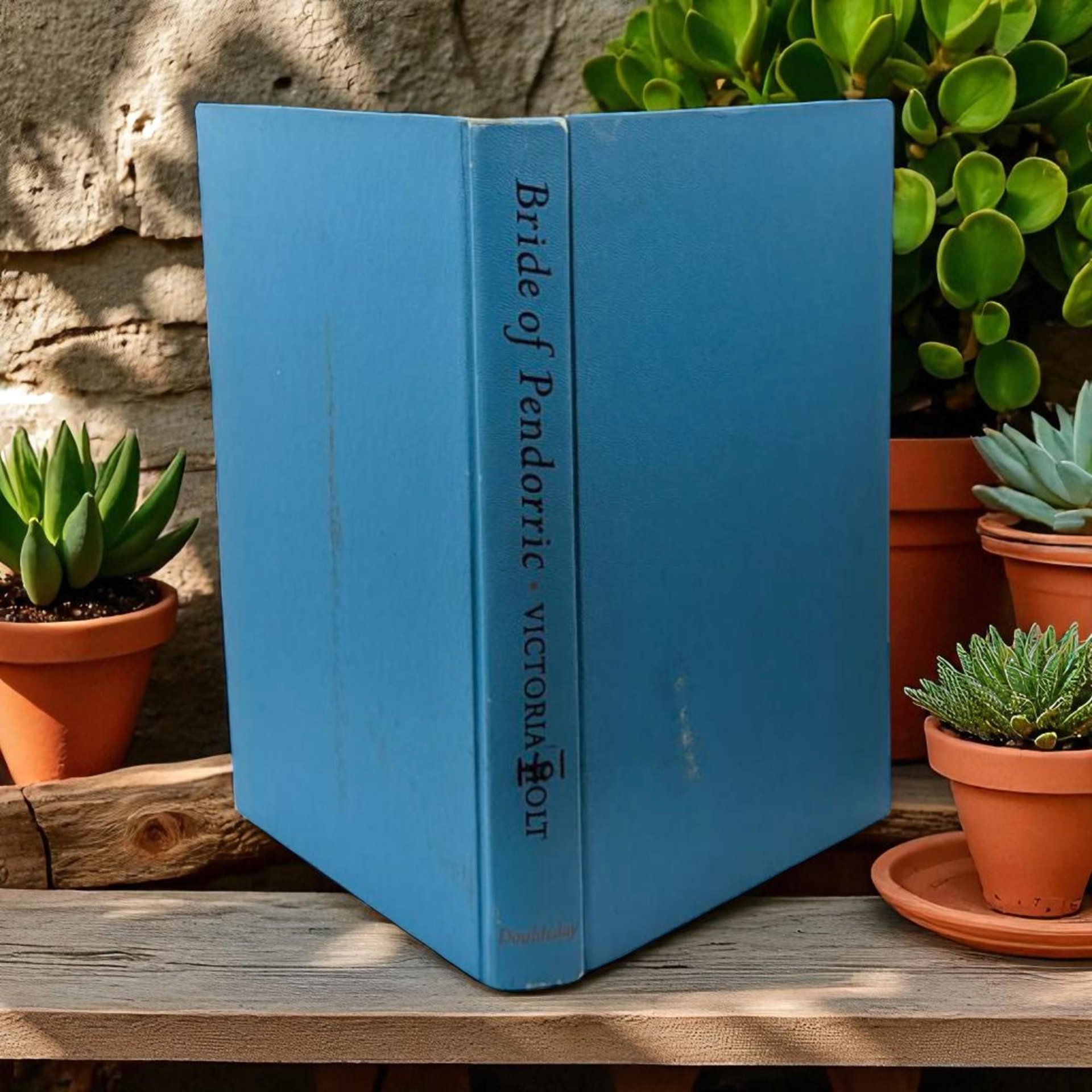 1963 Bride of Pendorric Victoria Holt Hardcover