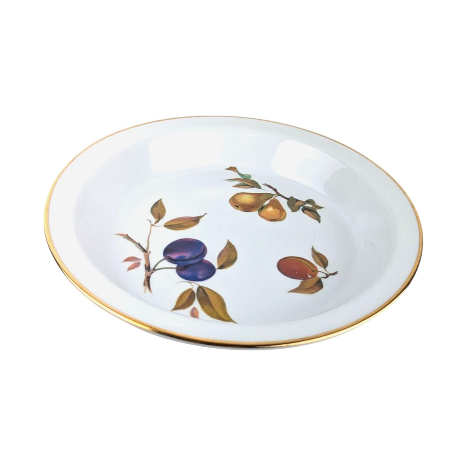 1961 Royal Worcester Evesham Pie Baker