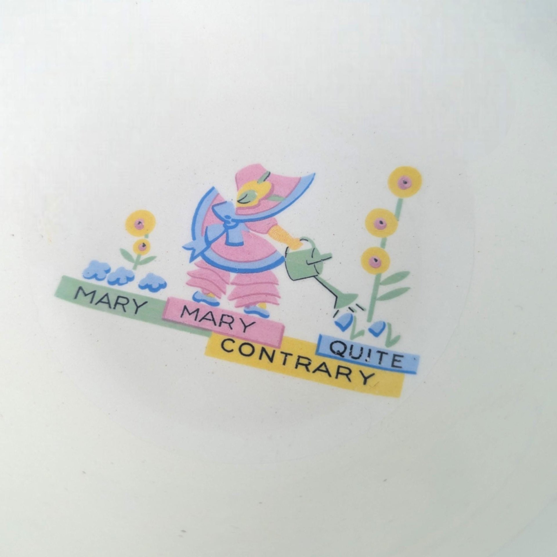 Vintage GW Company Mary Contrary Childs Bowl