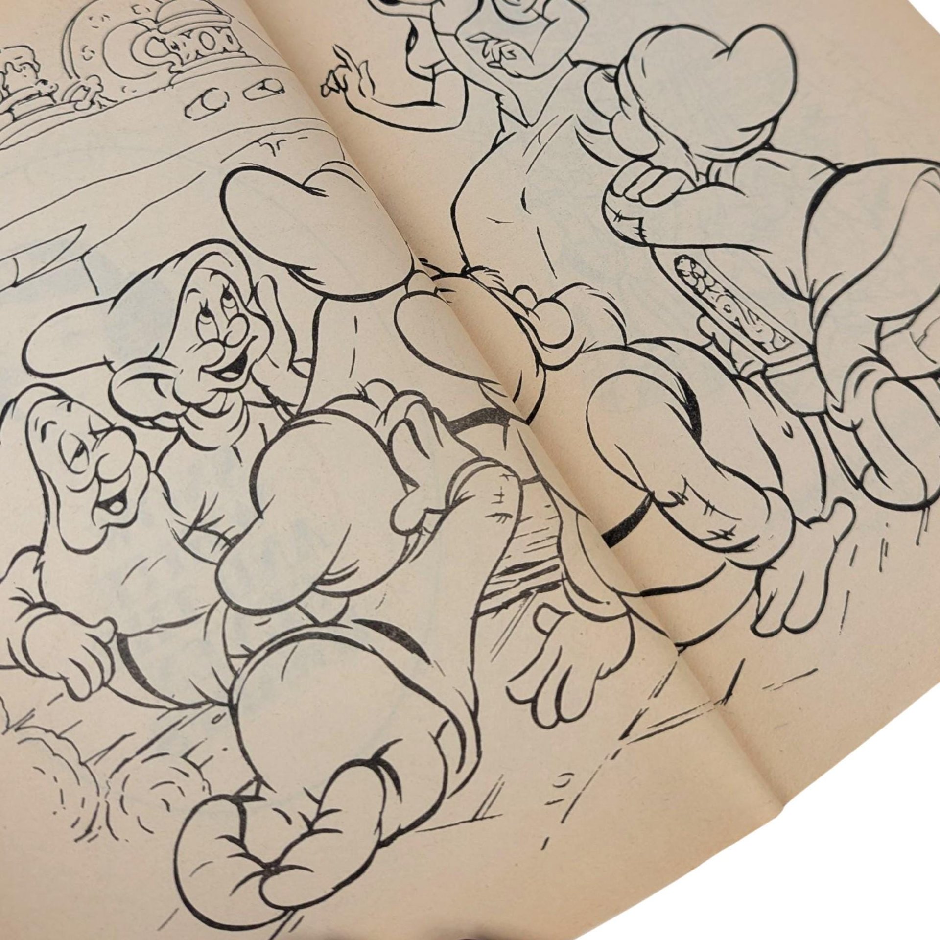 1975 Disney, Snow White and the Seven Dwarfs Book, Softcover