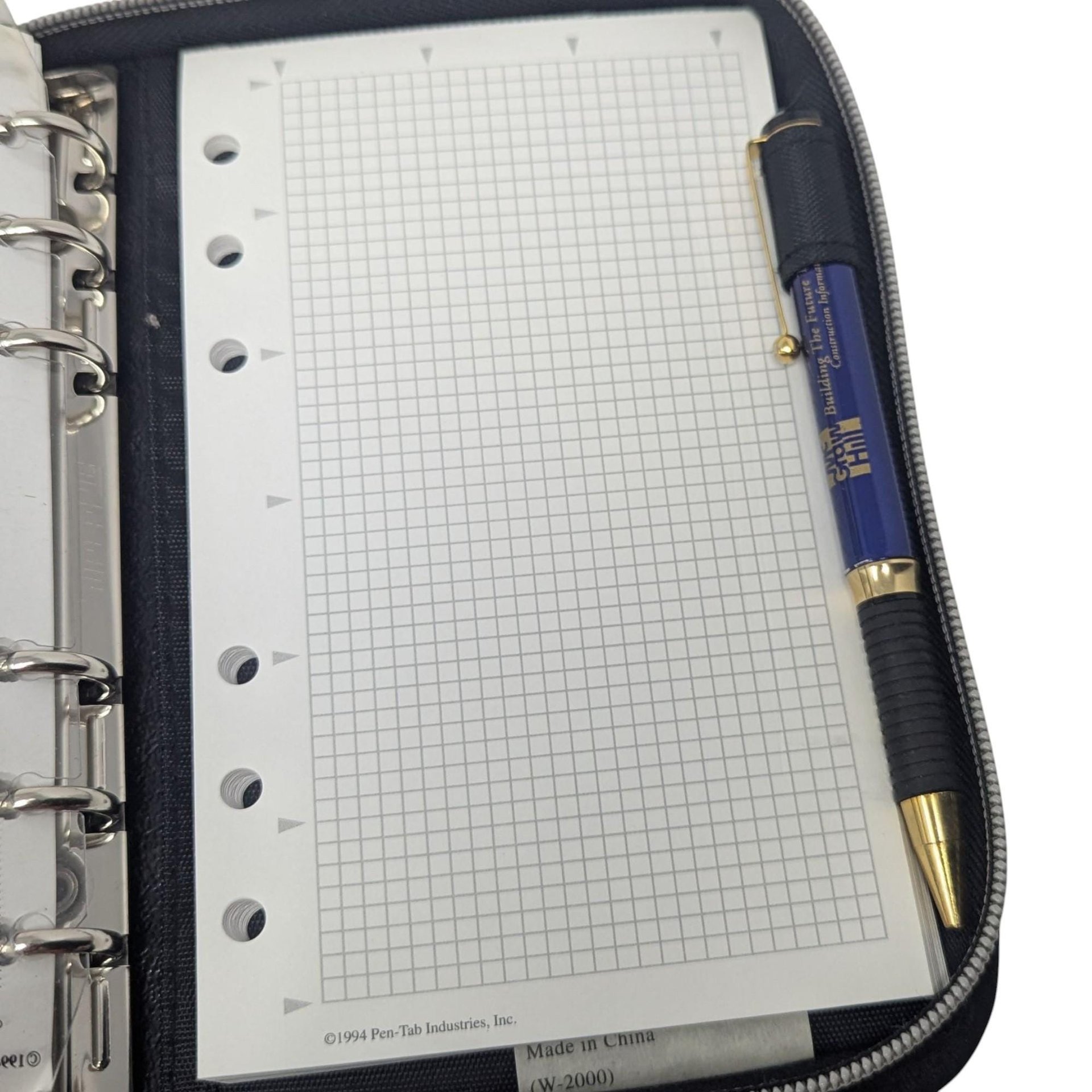 2000 MTV Student Planner in Zippered Case