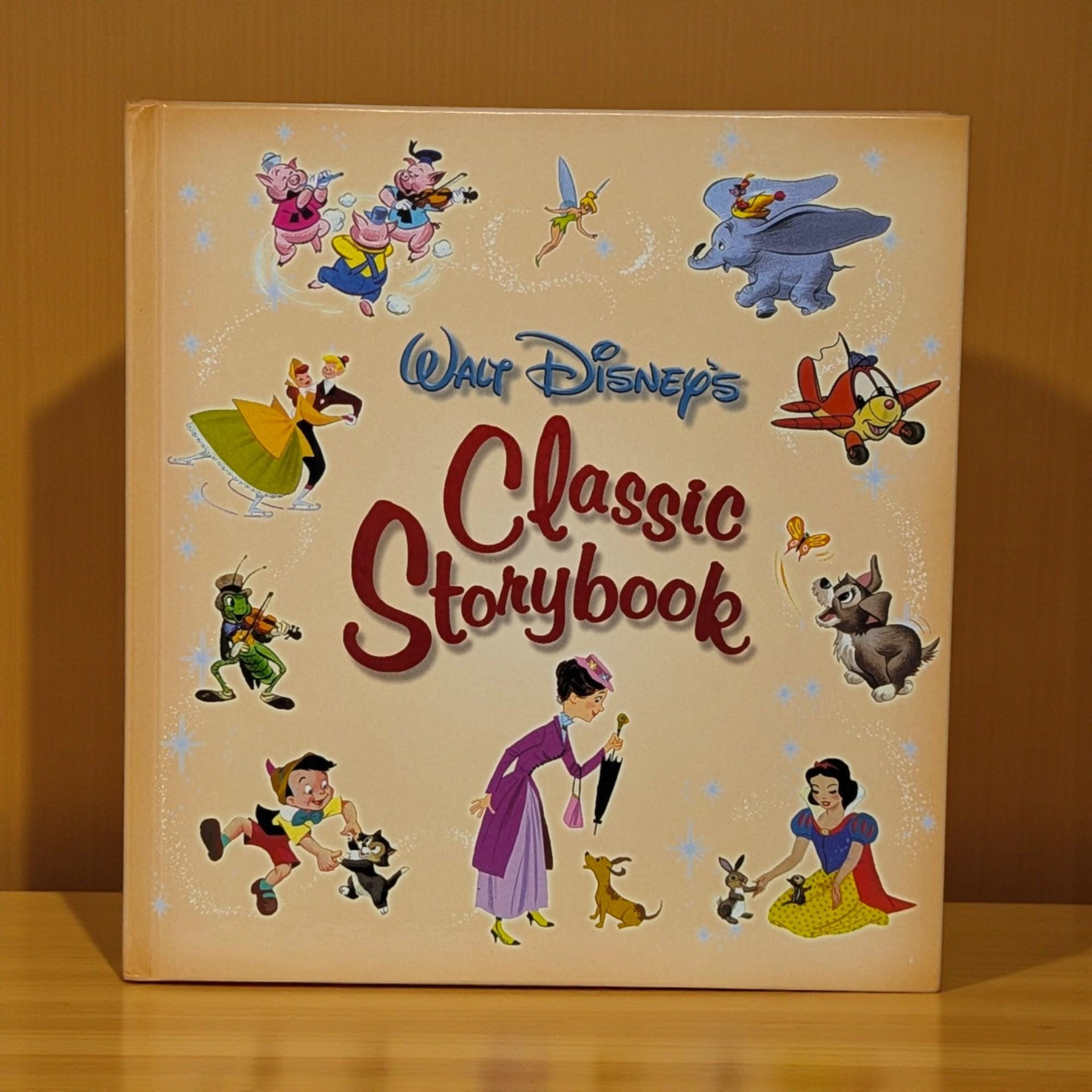 2001 Walt Disney's Classic Storybook Hardcover