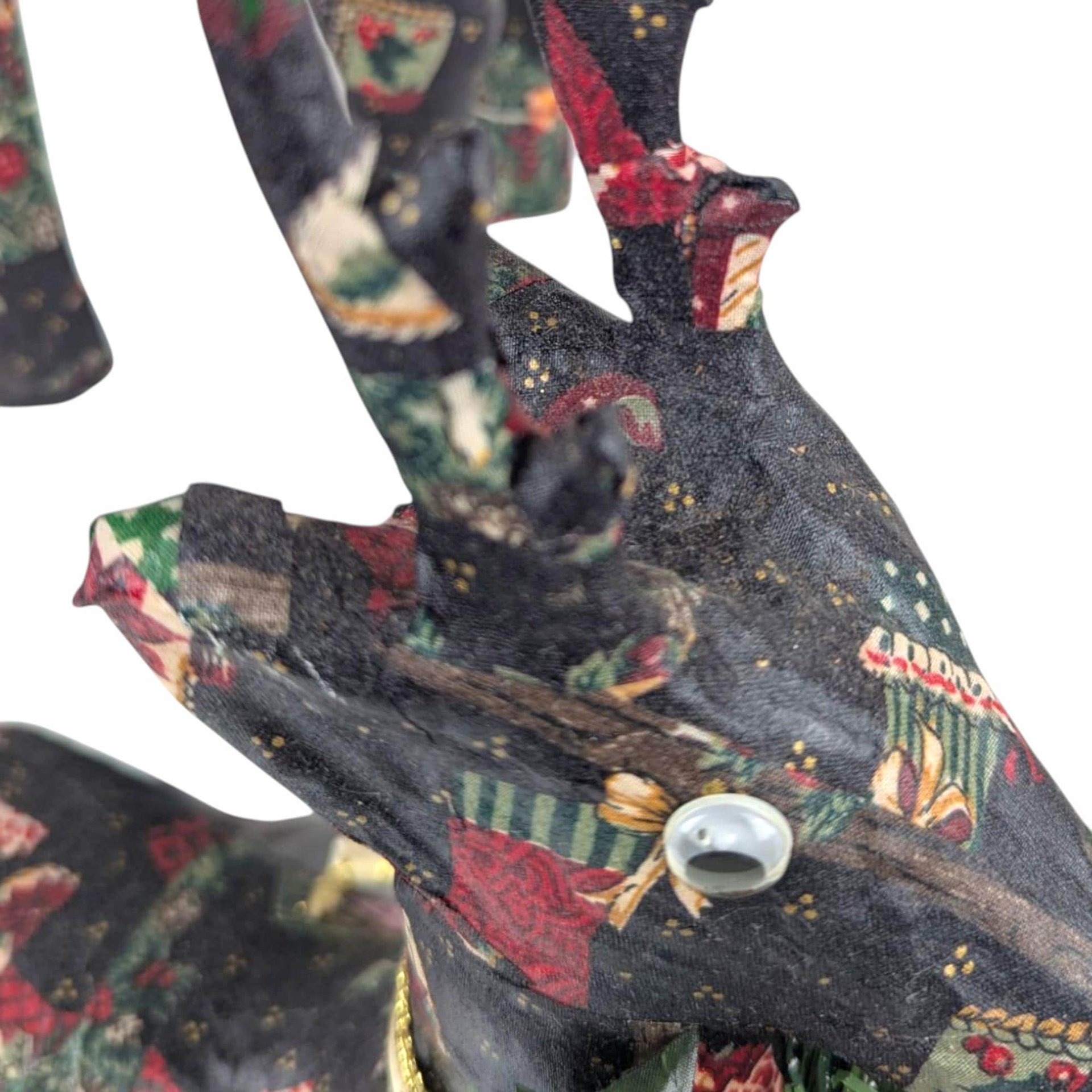 Vintage Mid-Century Paper Mache Christmas Reindeer Pair