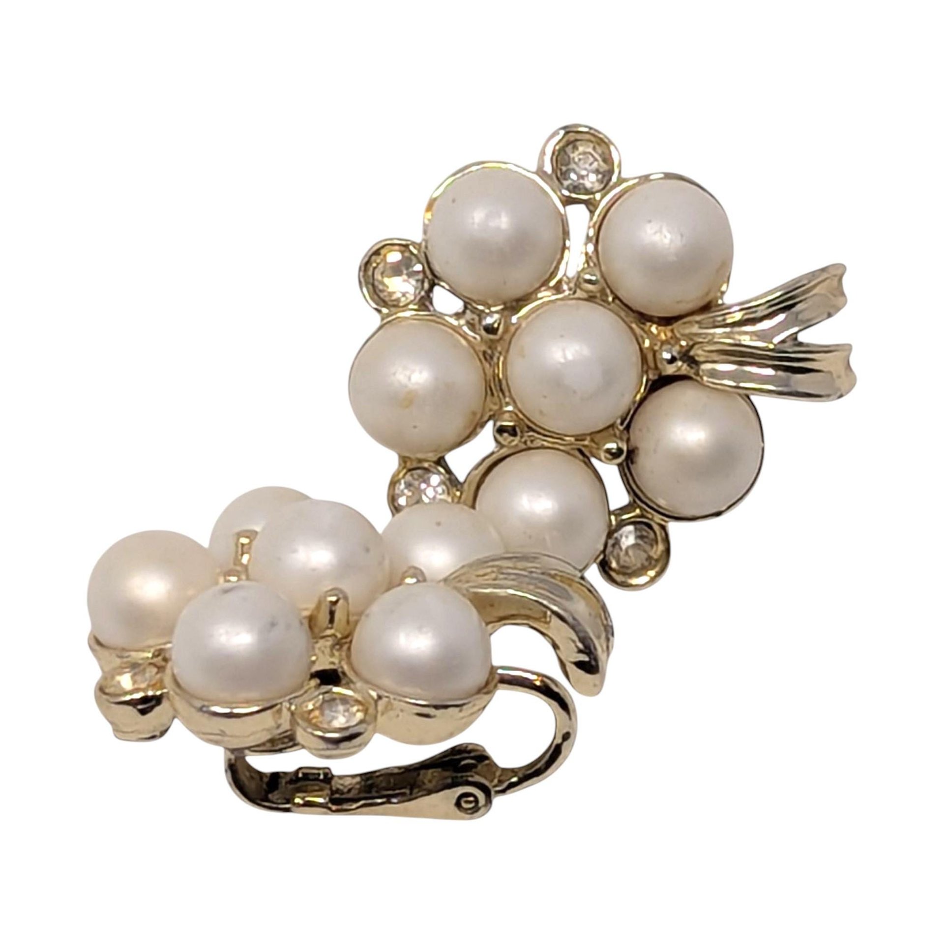 Sarah Coventry White and Gold Clip-On Earrings