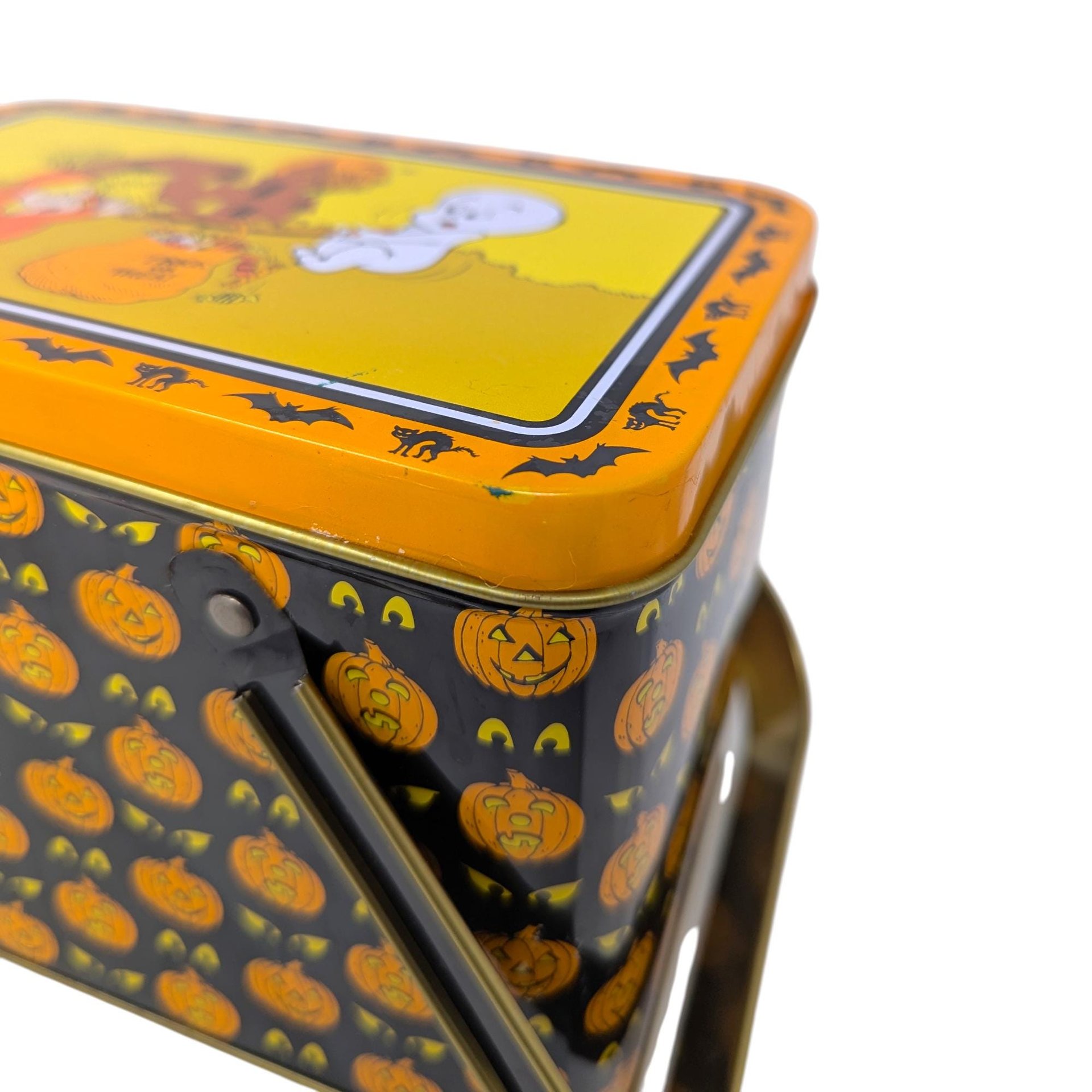 1996 Casper the Friendly Ghost Metal Basket