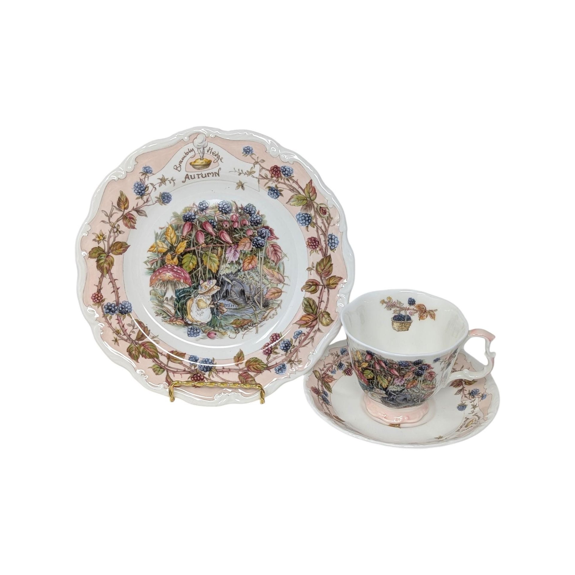 1982 Royal Doulton Brambly Hedge Autumn Set