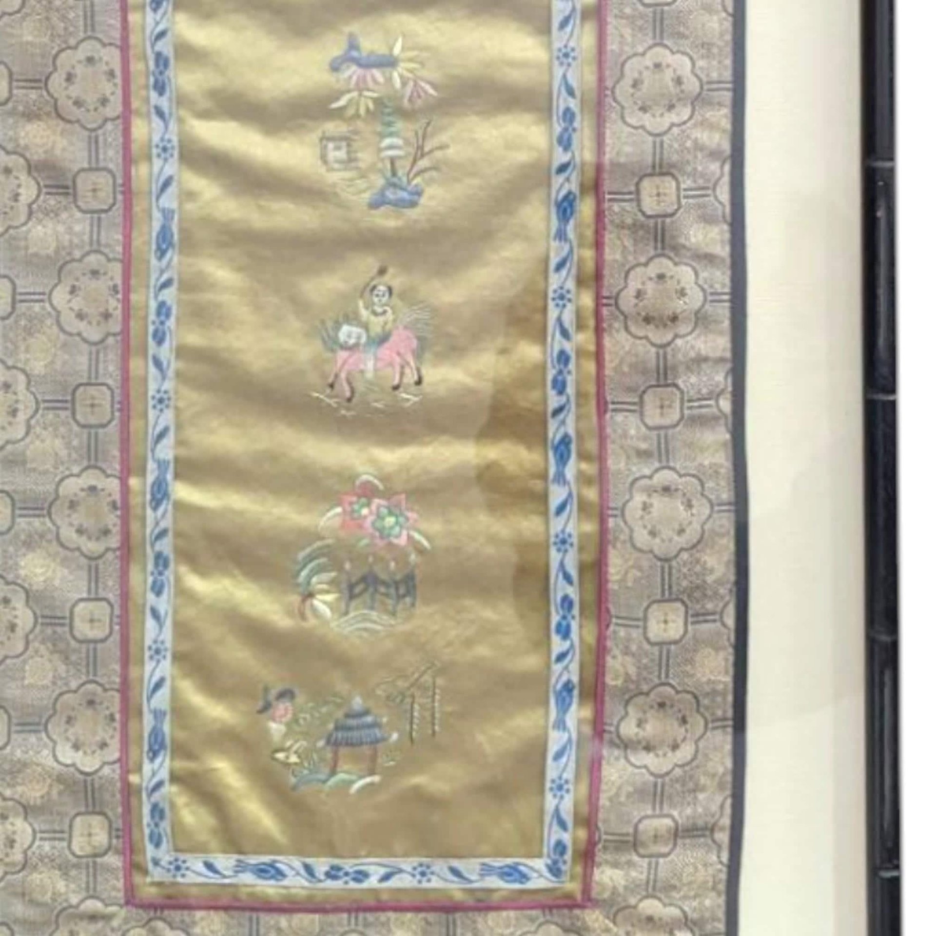 Vintage Silk Embroidery Oriental Wall Hanging