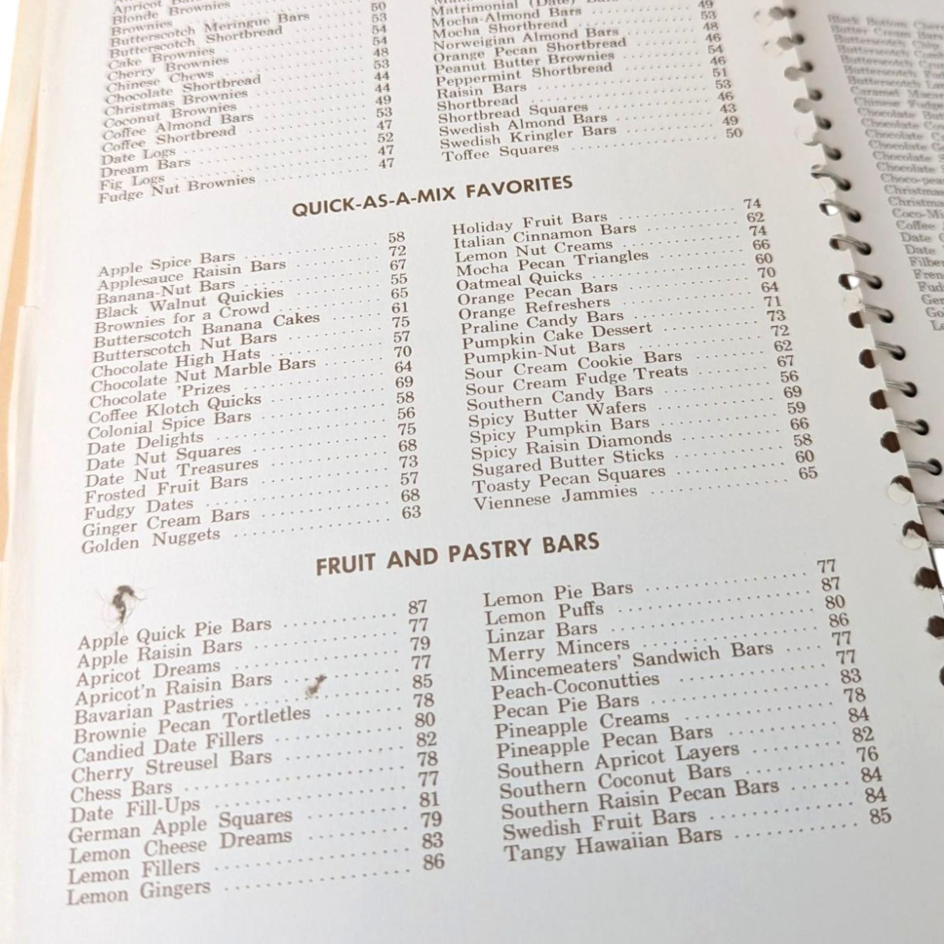 Vintage Occident King Midas Collector's Bake Book