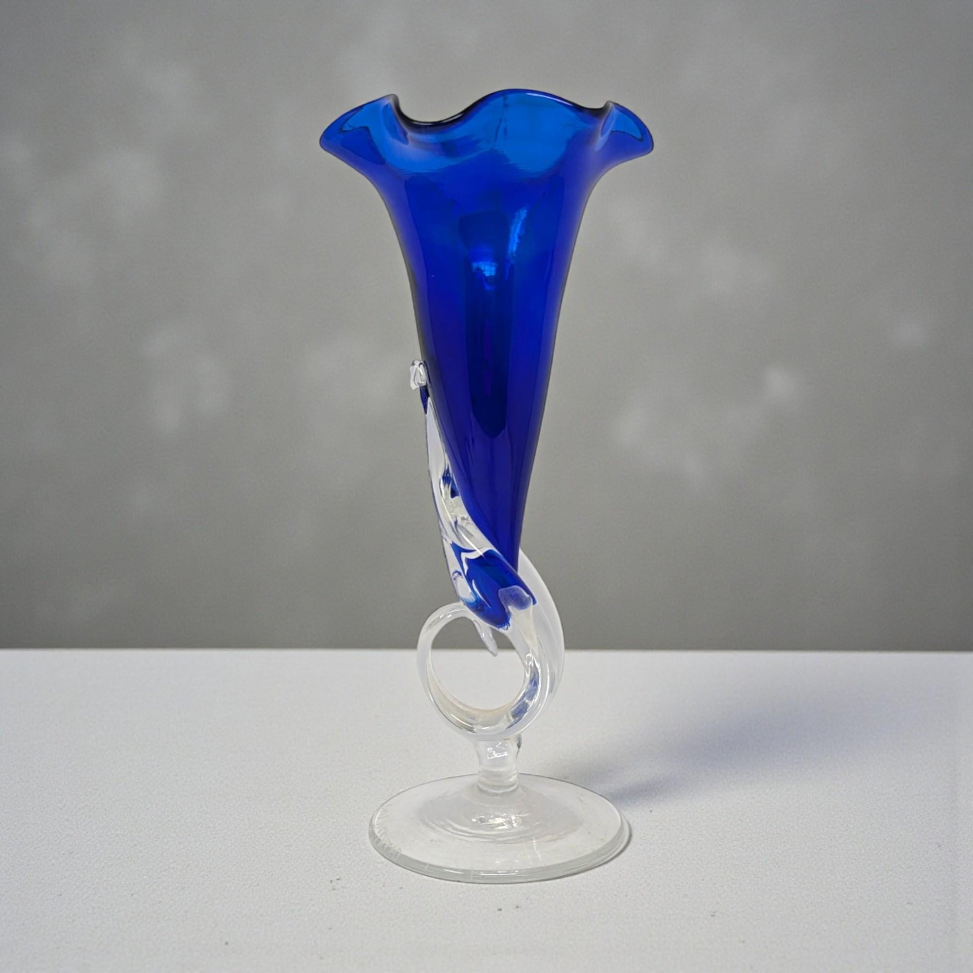 1989 Signed 'Jack-in-the-Pulpit' Cobalt Art Glass Vase