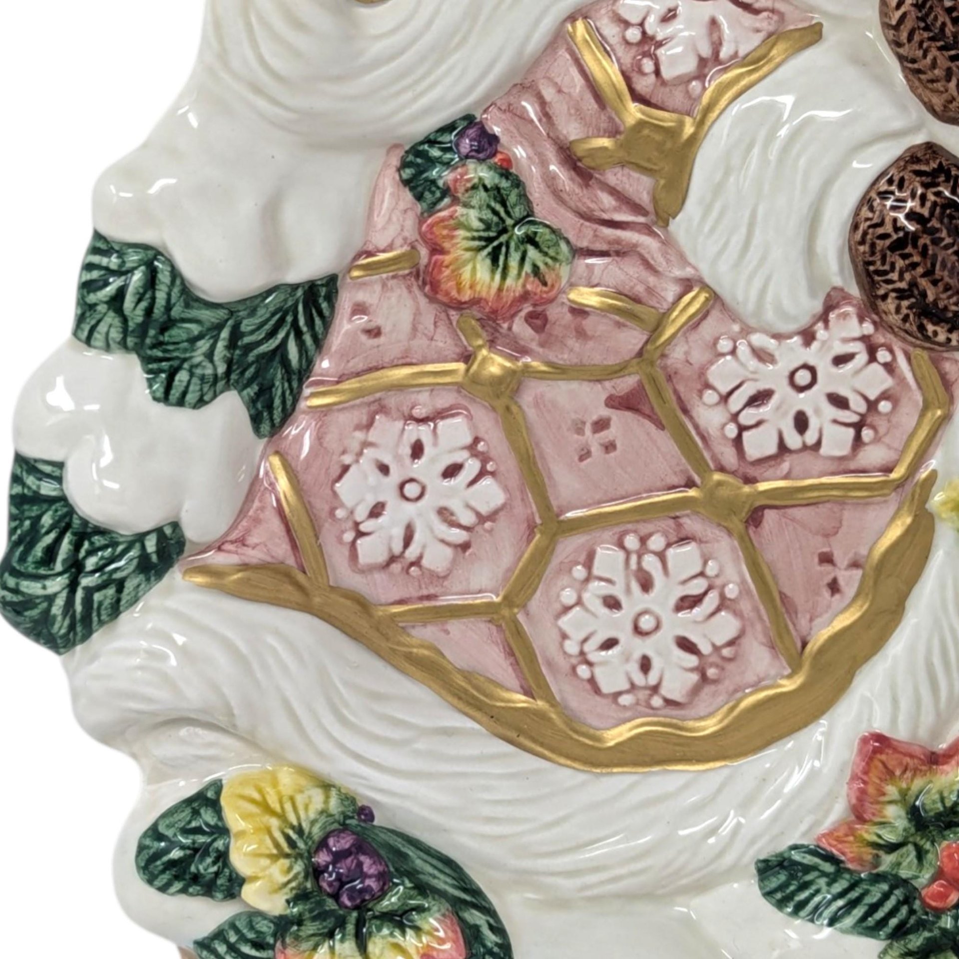 Fitz and Floyd Snowy Woods Santa Wall Plate