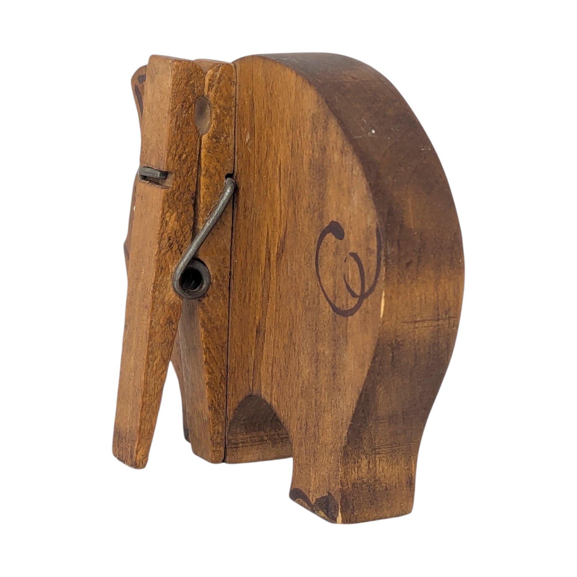 Vintage Handpainted Wooden Pig Clip