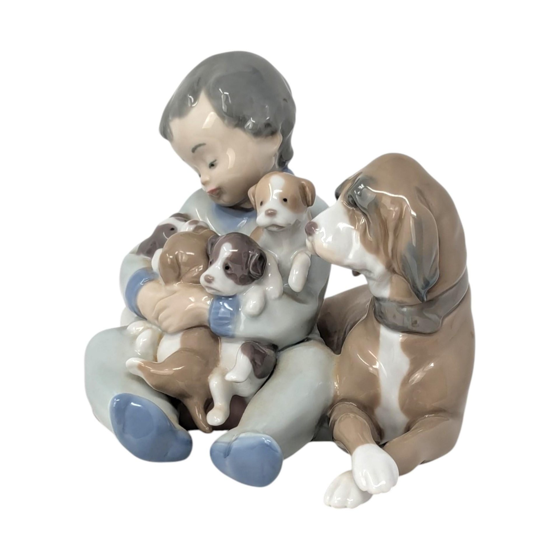 Vintage Lladro New Playmate Figurine