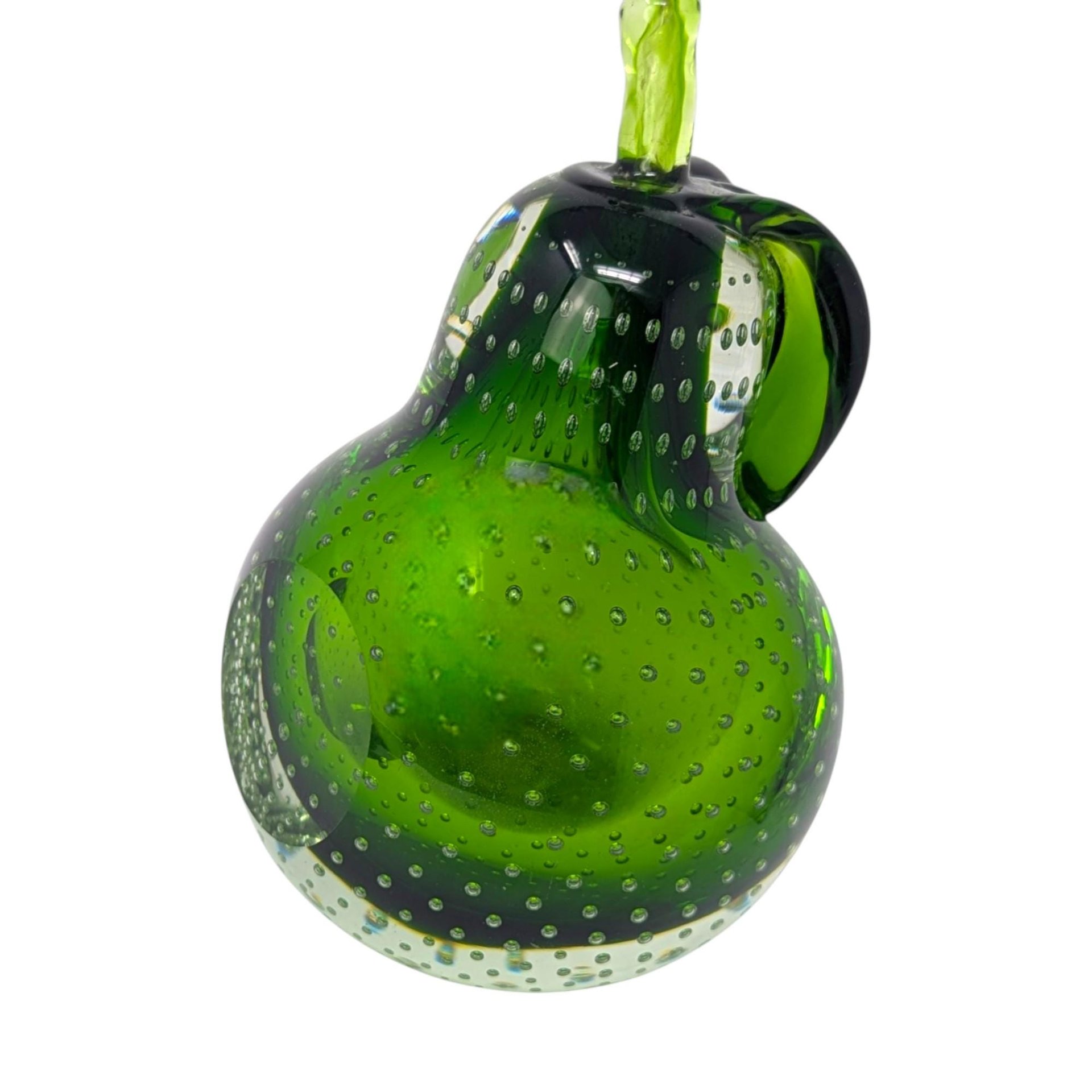 1960s Green Murano Glass Pear Paperweight – Mid-century Bullicante Glass Art Decor