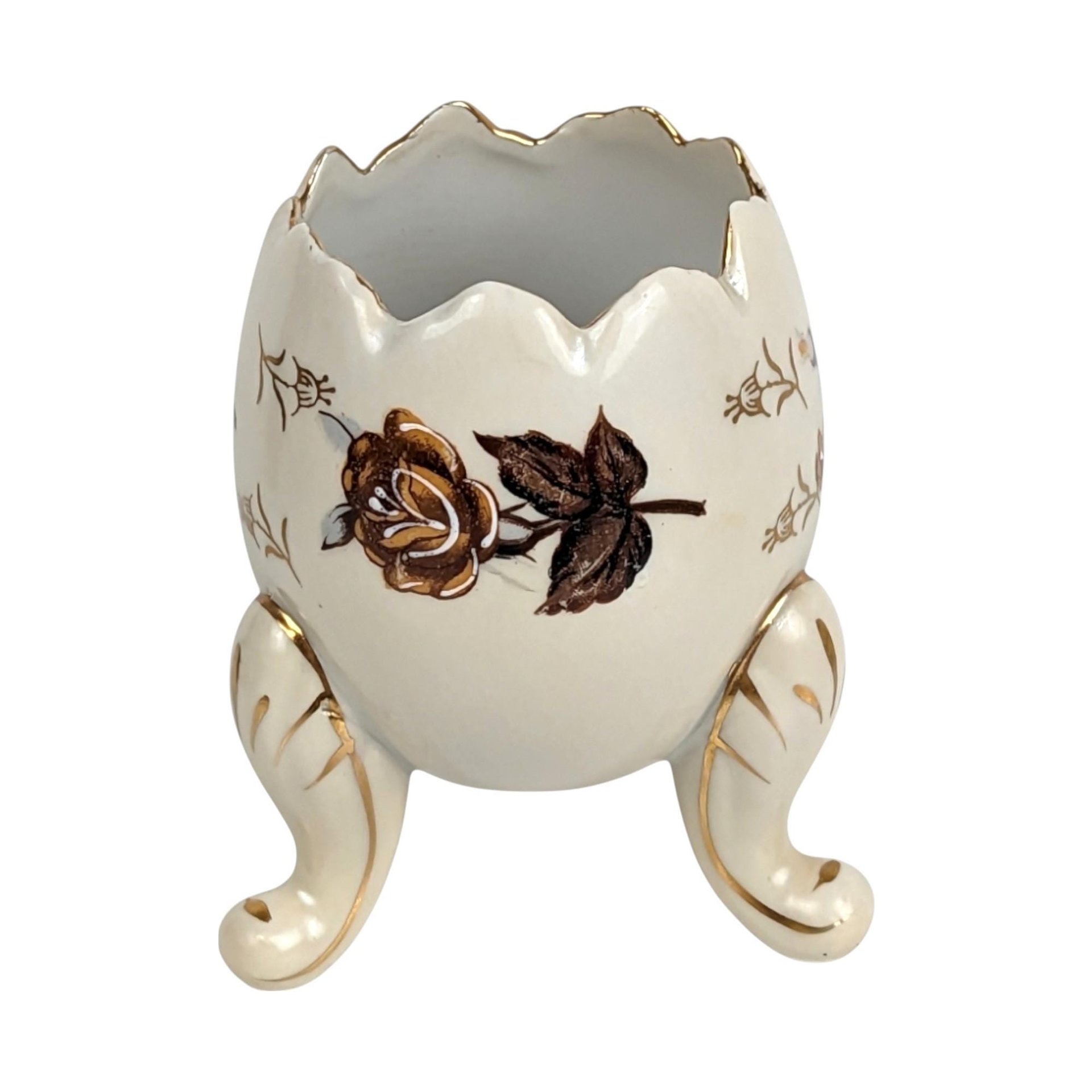 Vintage Napcoware Footed Egg Vase