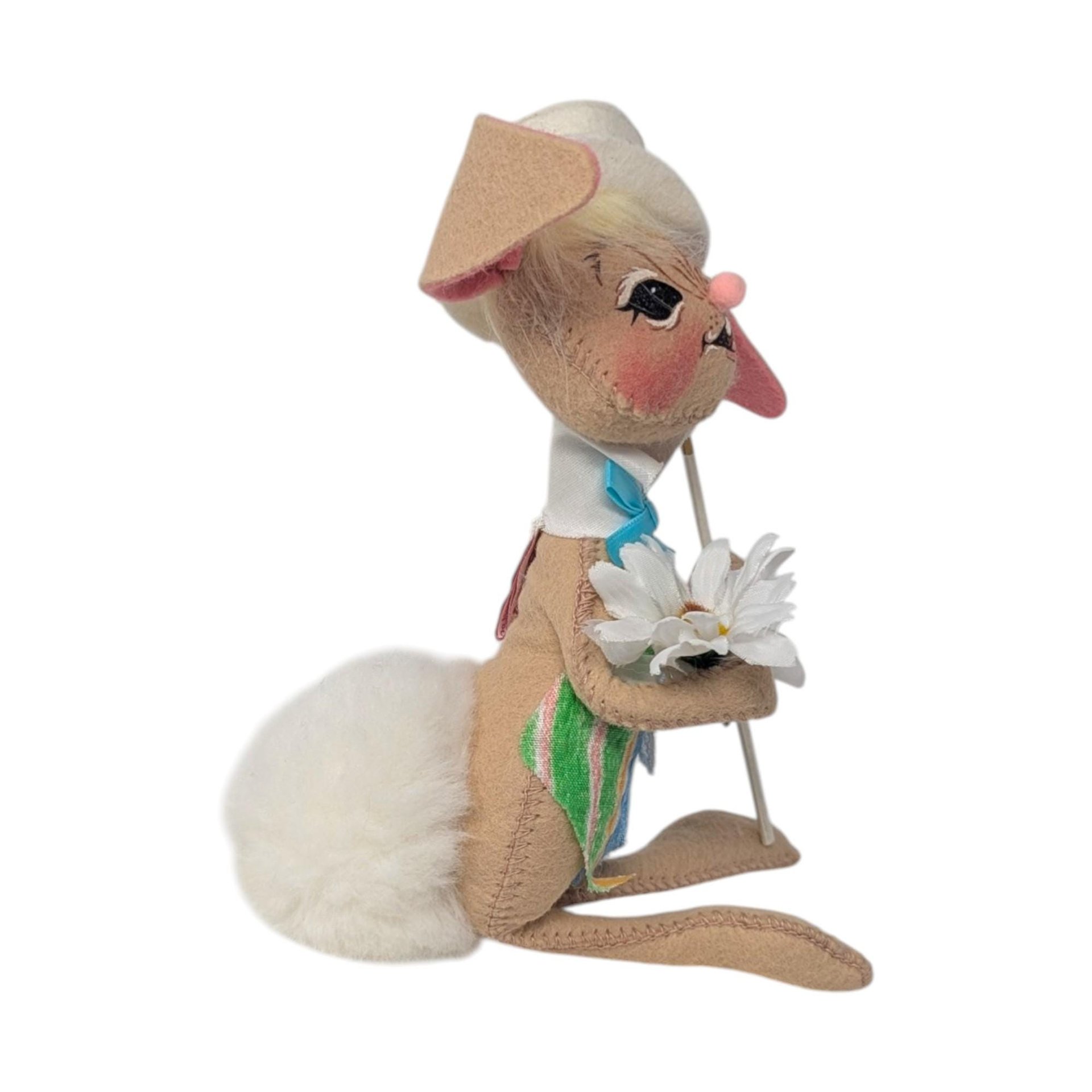 1996 Annalee Spring Boater Dandy Bunny