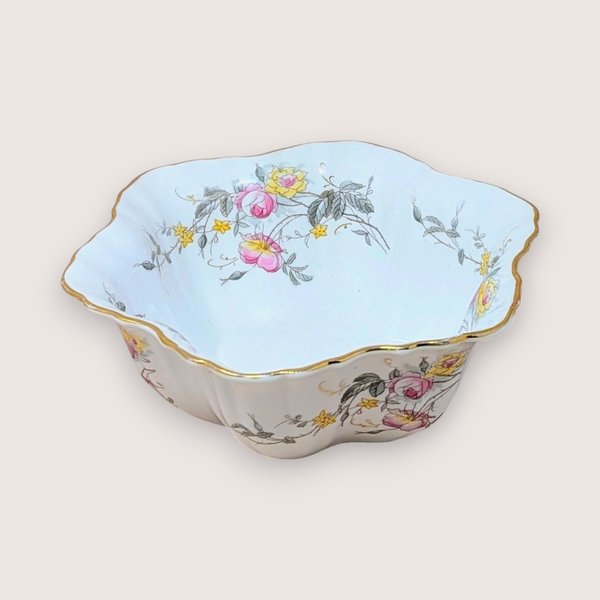 Early 20th Century German Porcelain Bowl