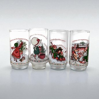 1982 Coca Cola Holly Hobbie Christmas Glasses, Vintage Set of 4 Collectible Holiday Drinkware, Gift for Nostalgia Lovers