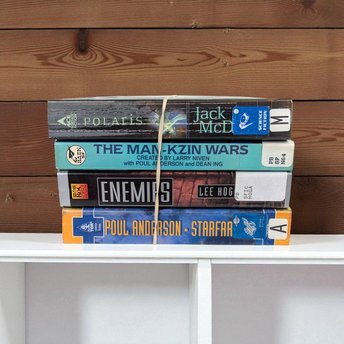 Vintage Sci-Fi Book Lot, 90s Space Opera Paperback Collection, Larry Niven Man-Kzin Wars, Poul Anderson, Jack McDevitt, Ex-Library Bundle