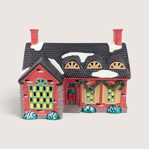 1988 Dept 56 Original Snow Village Stonehurst House Holiday Building