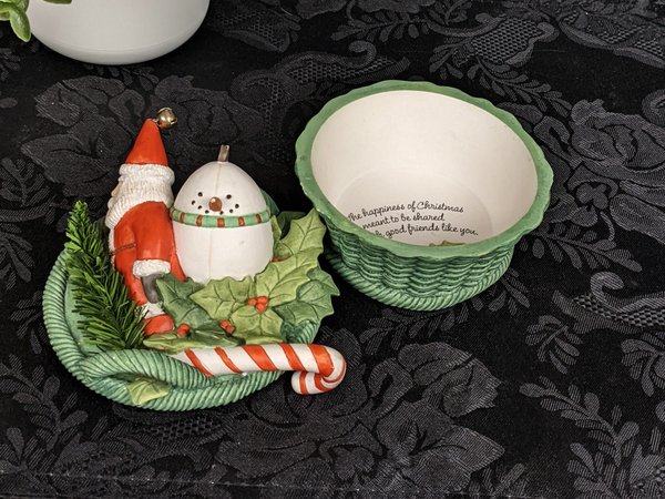 Vintage Marjolein Bastin Christmas Trinket Box