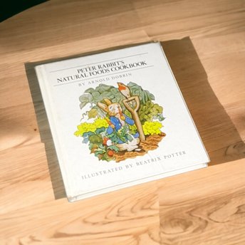 Vintage Peter Rabbit's Natural Foods Book