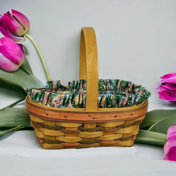 1996 Longaberger Easter Basket with Decorated Cloth Insert: Vintage Charm