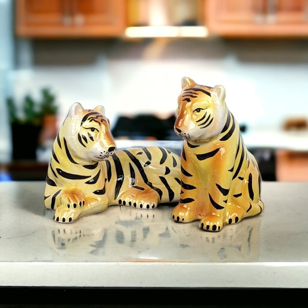 Vintage Ceramic Tiger Salt and Pepper Shakers
