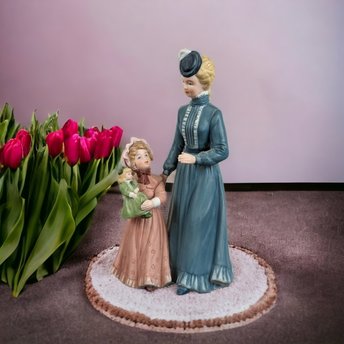 Vintage Homco Woman and Child Figurine 8812 - Timeless Collectible