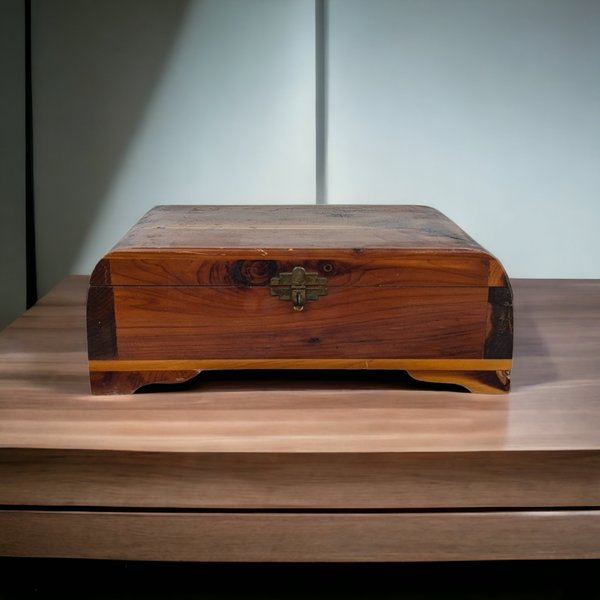 1930s Cedar Storage Box, Dresser Box, Jewelry Box